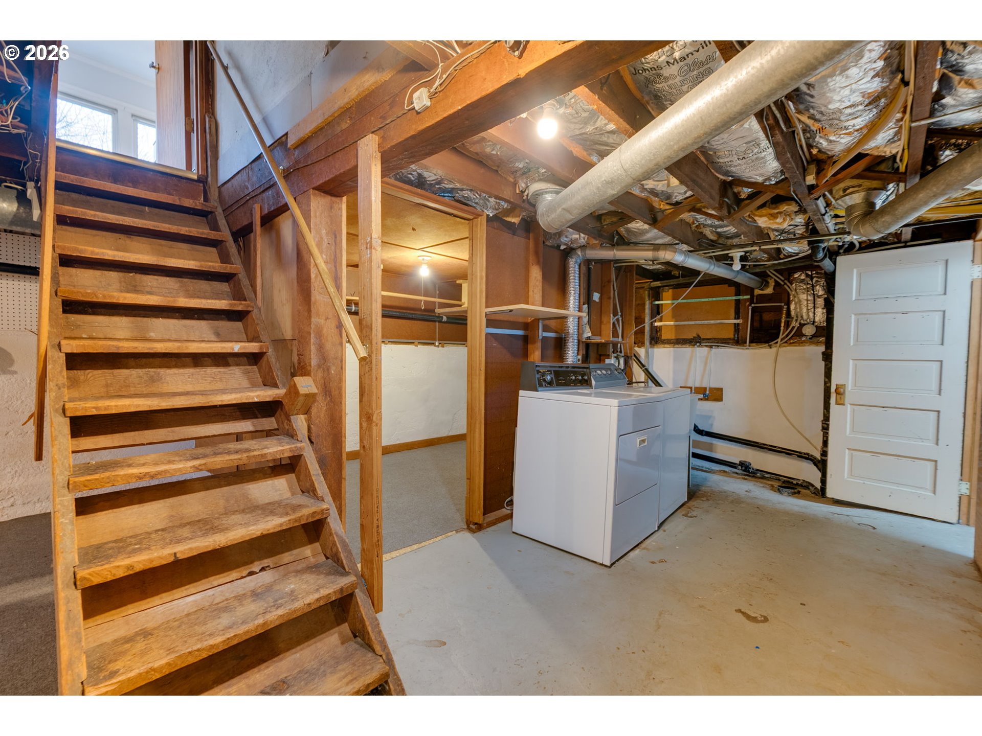 property viewer photo 35