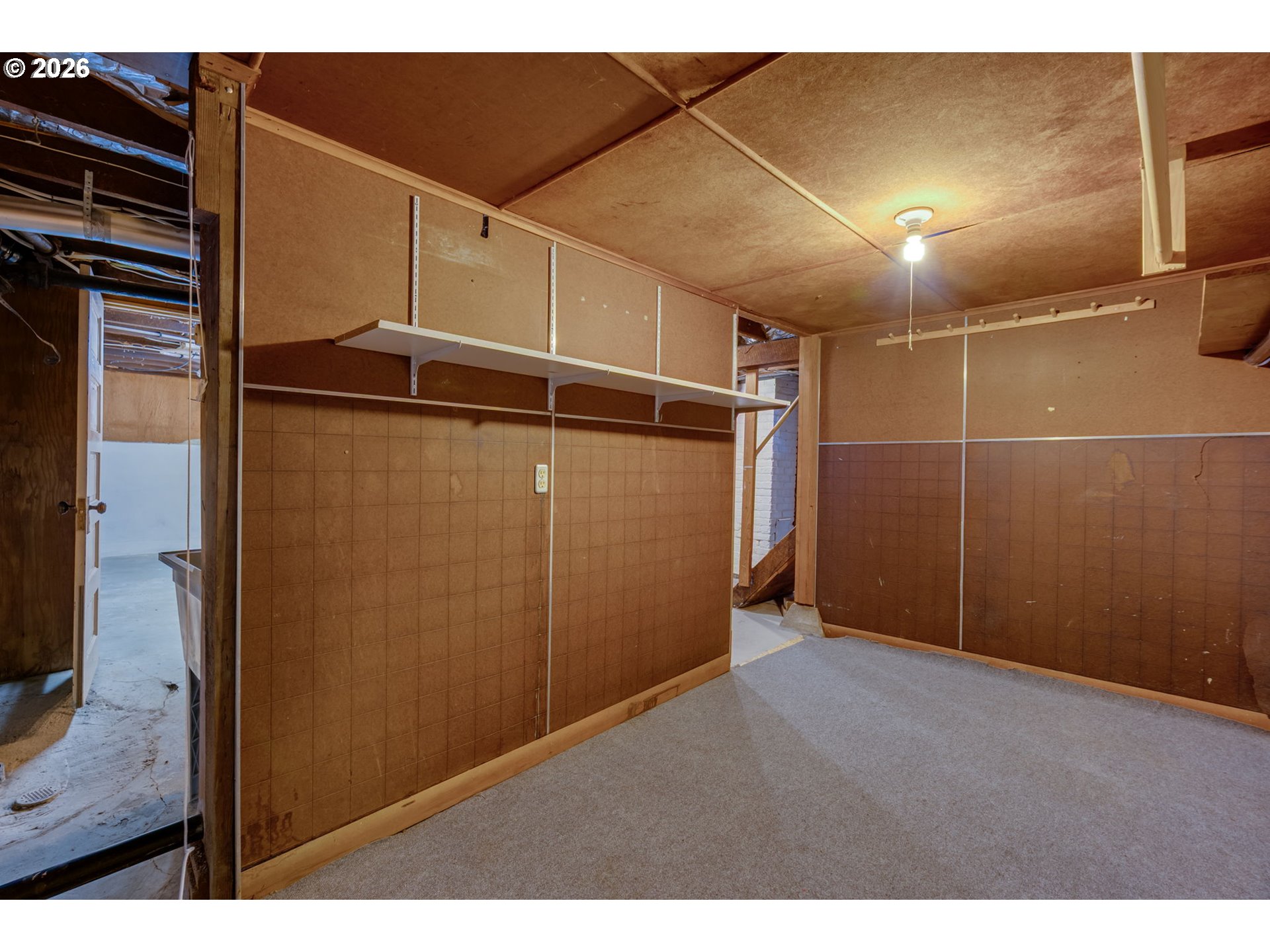 property viewer photo 36