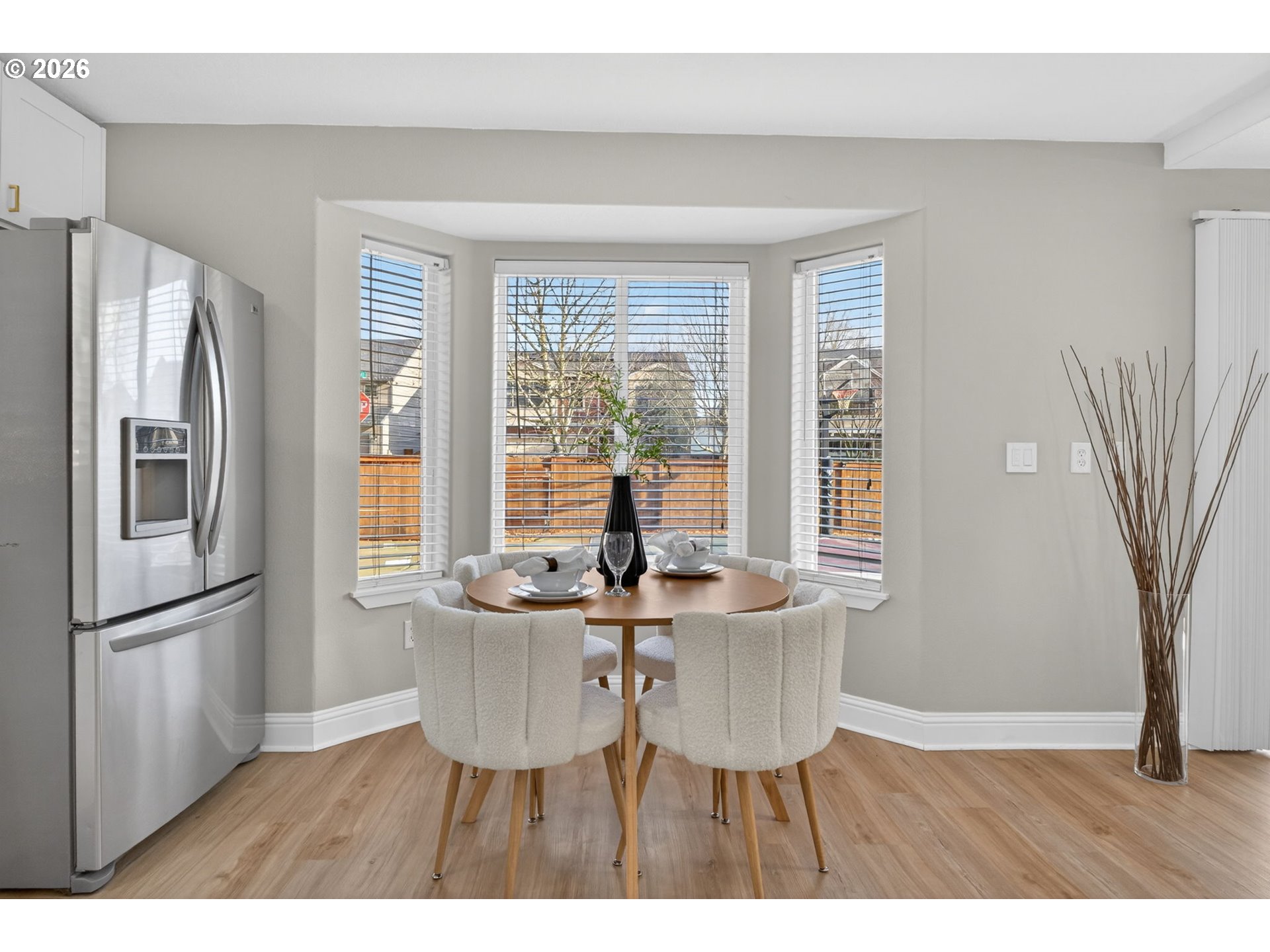 property viewer photo 16