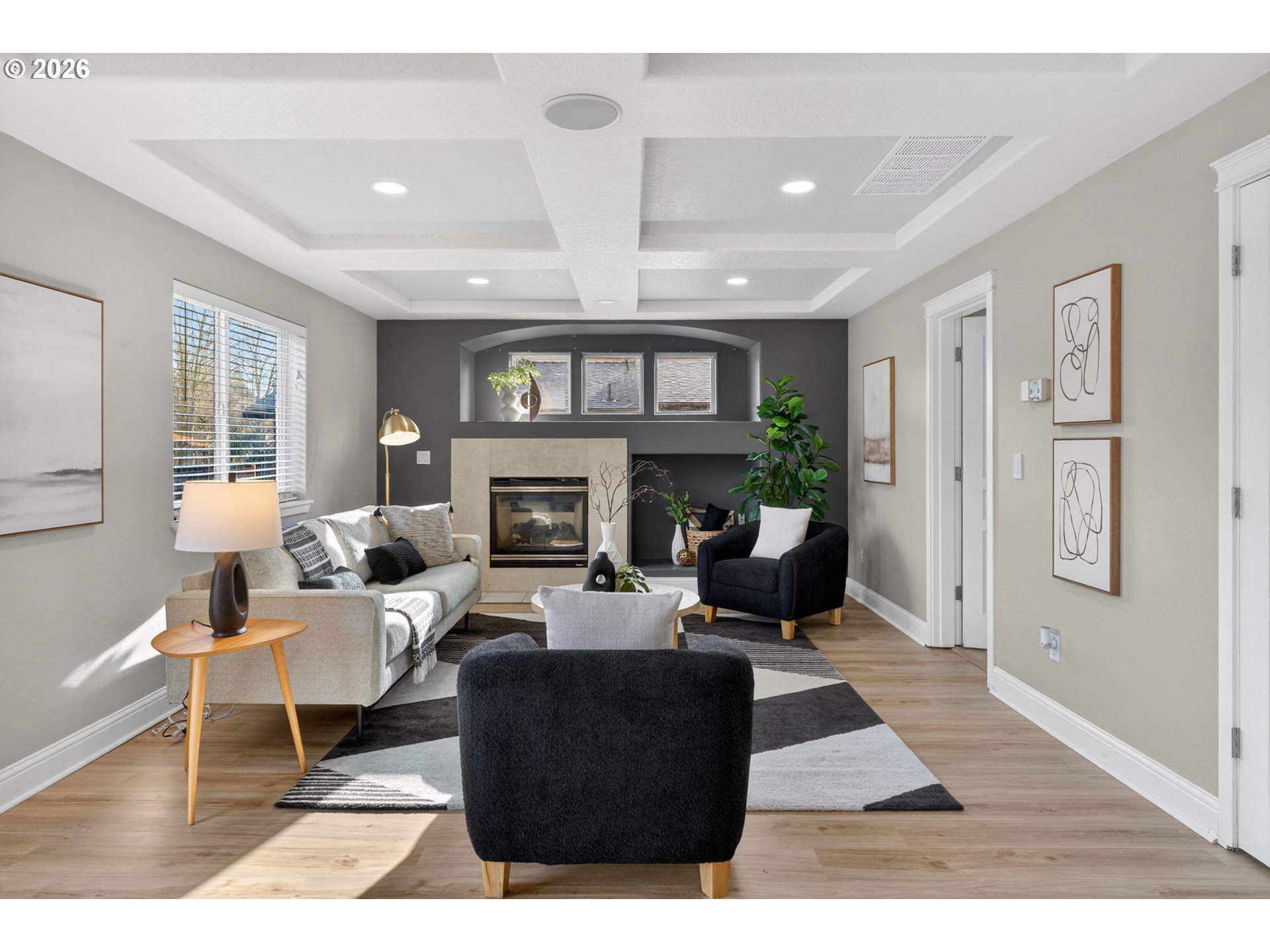 property viewer photo 18