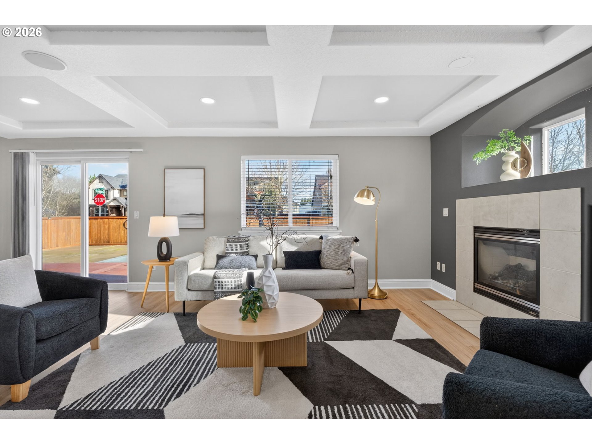 property viewer photo 22