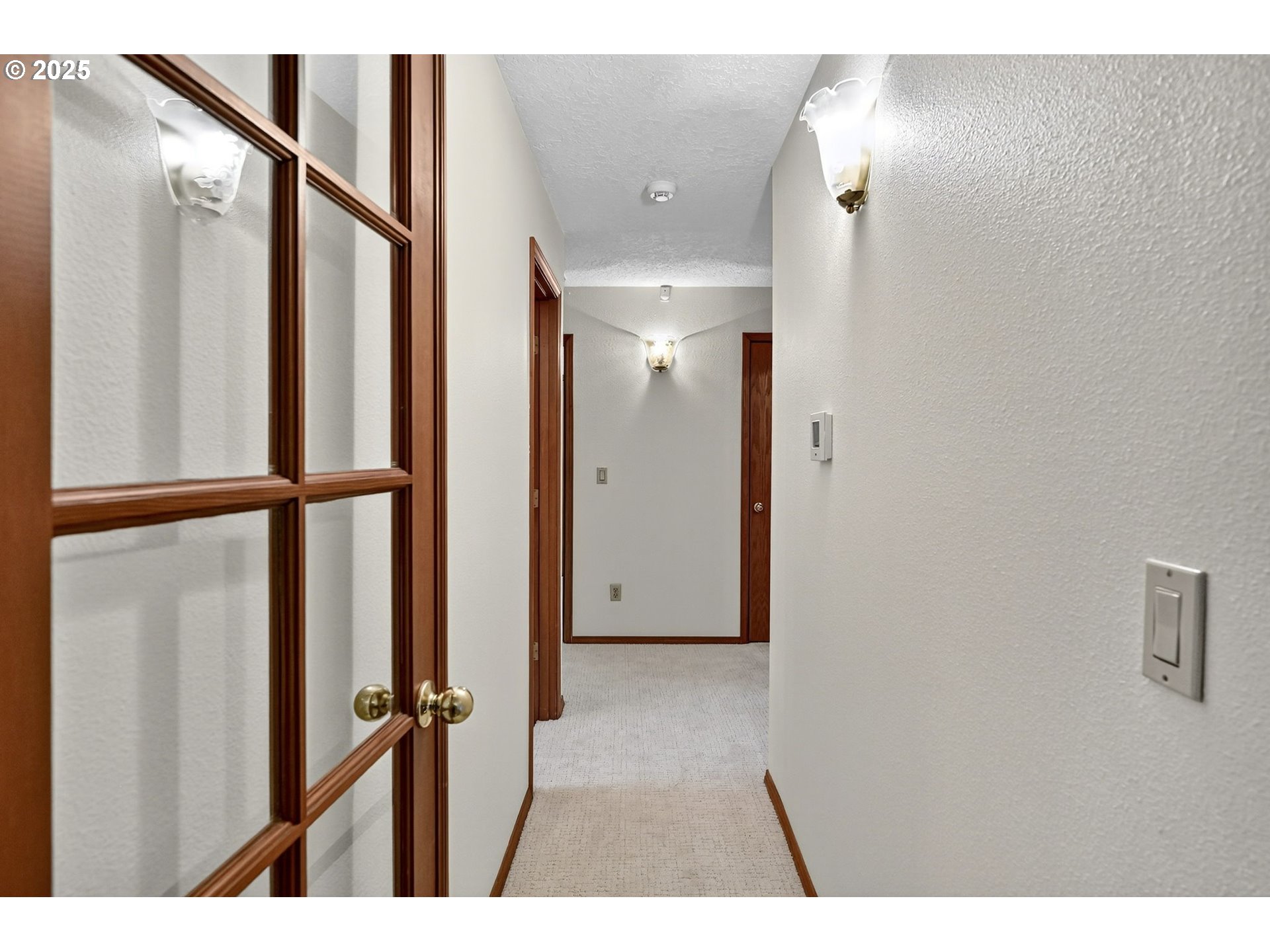 property viewer photo 20