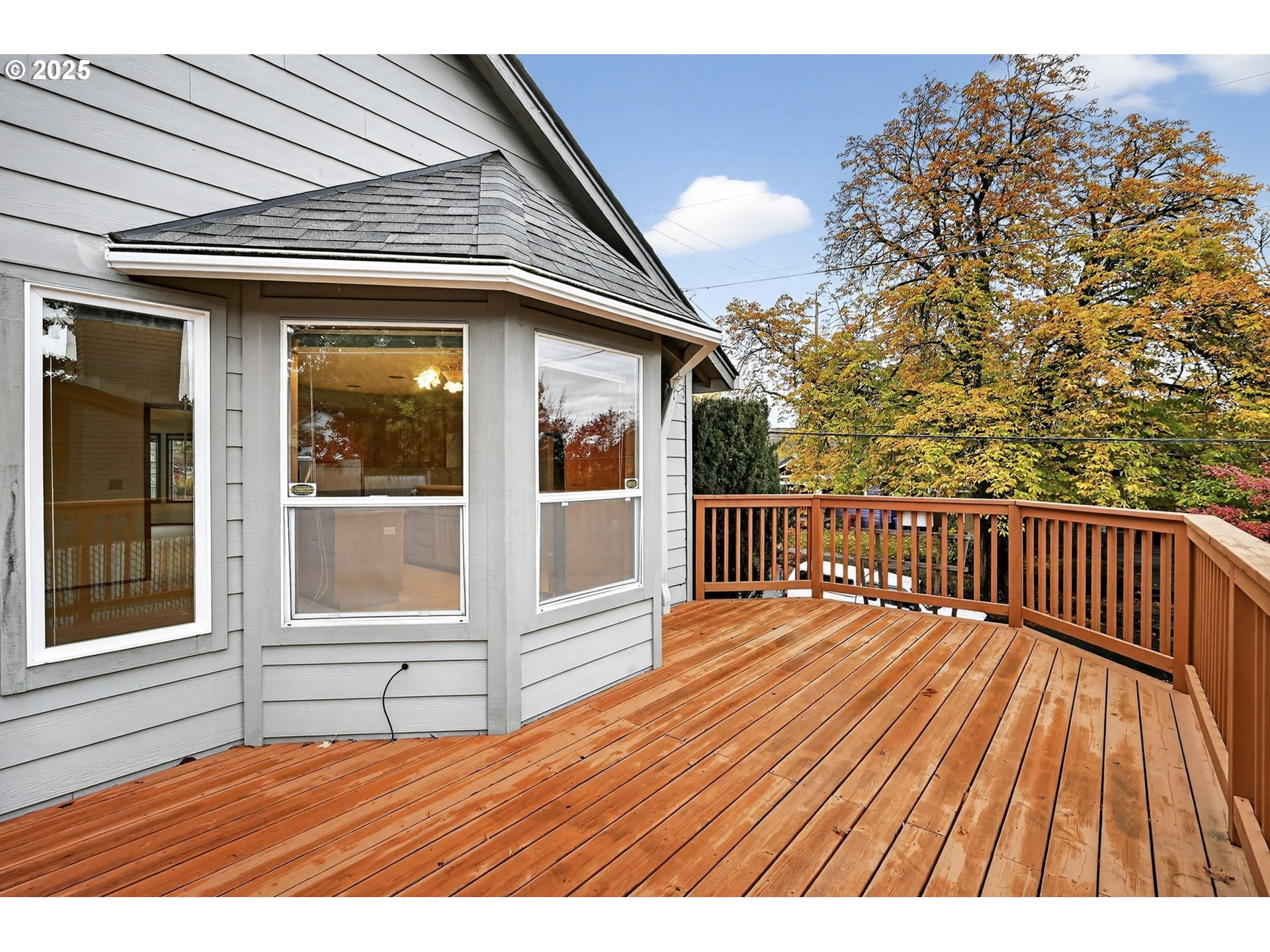 property viewer photo 26