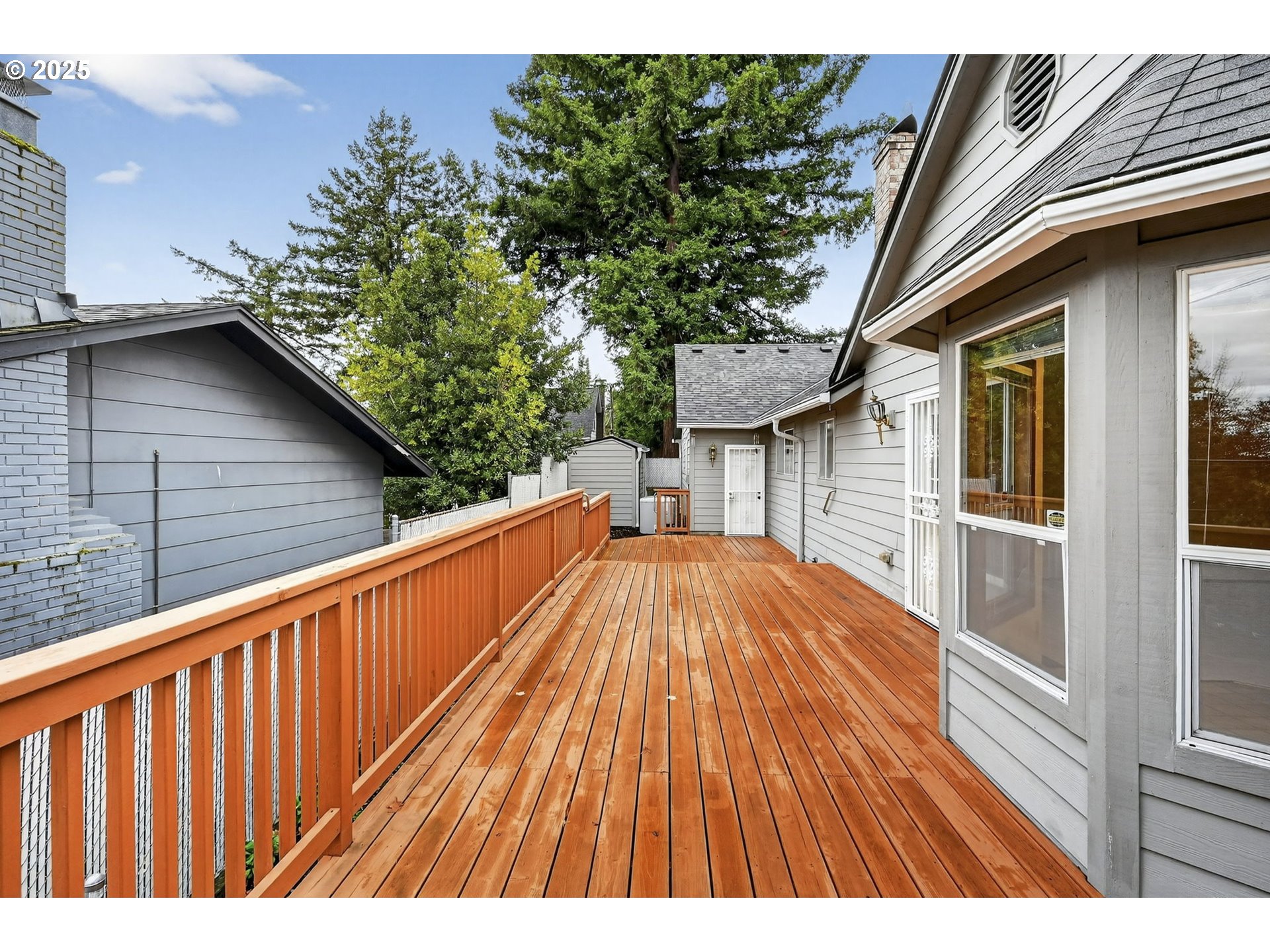 property viewer photo 27