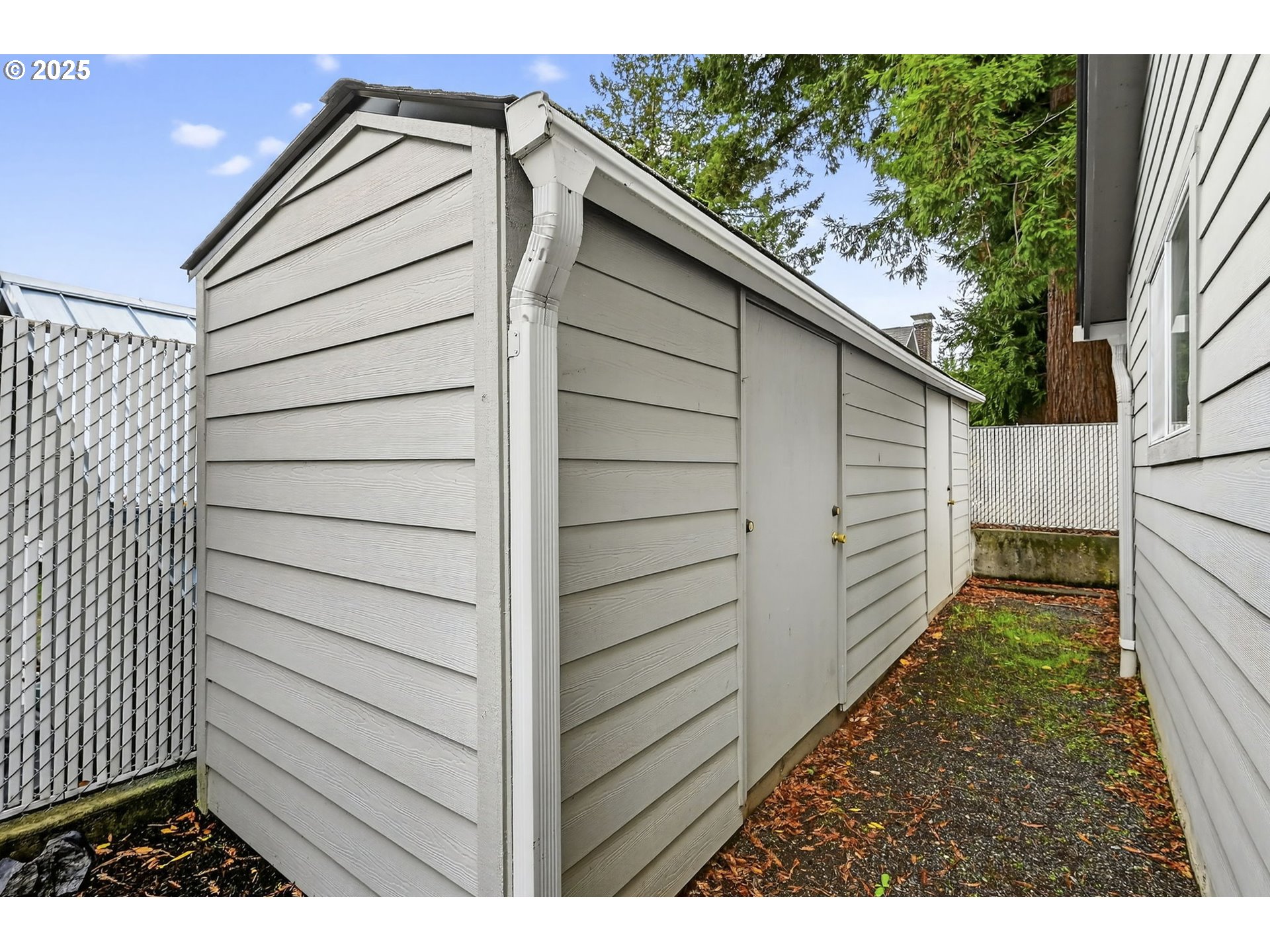 property viewer photo 30