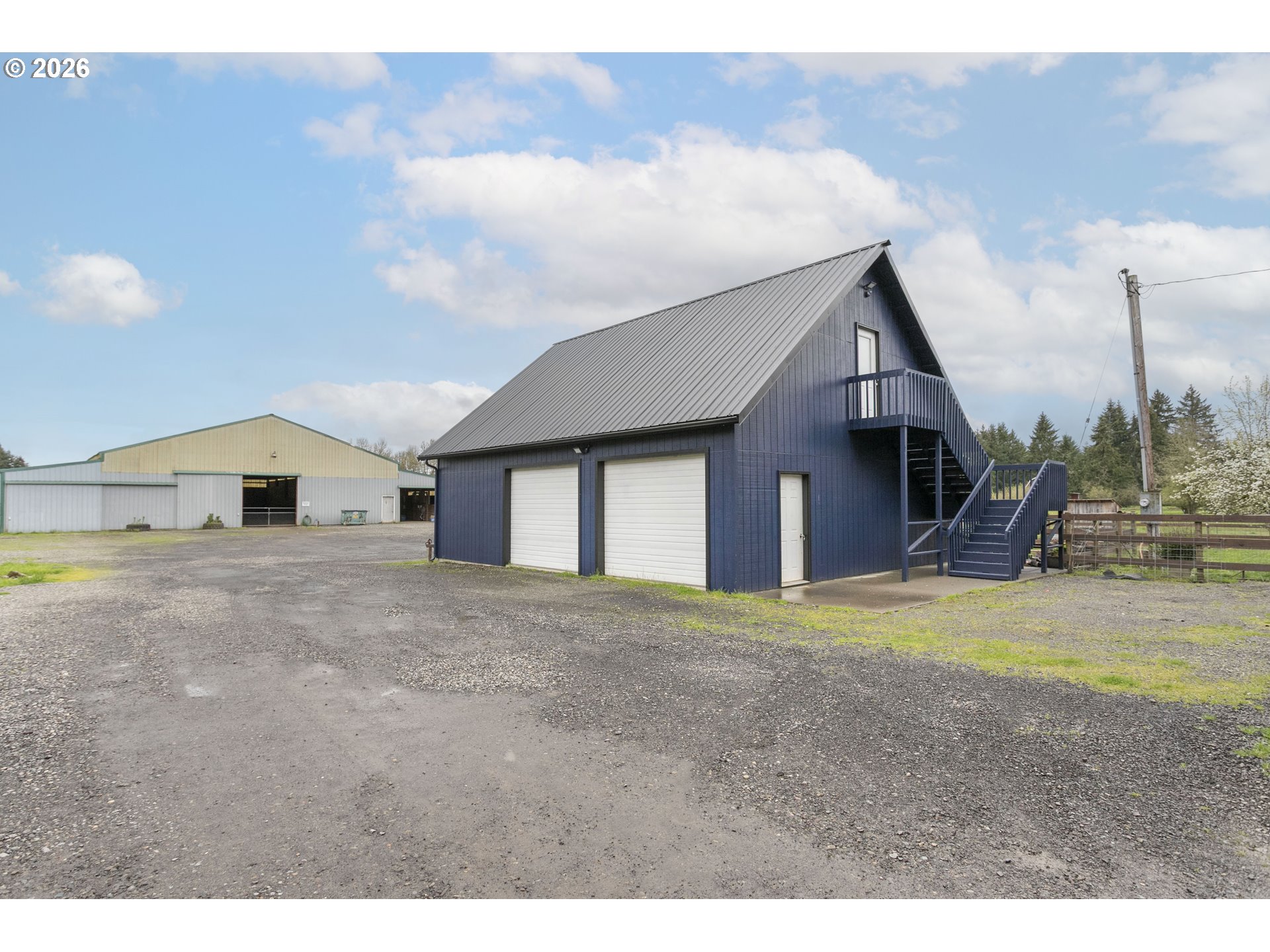 main property photo 38