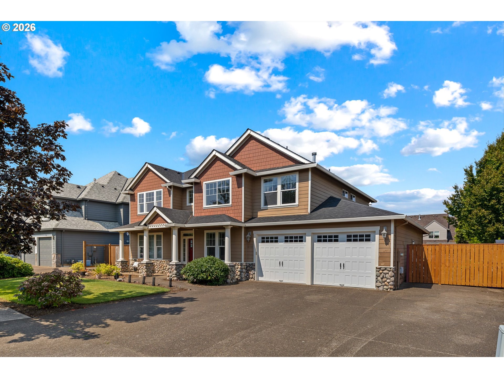 main property photo 0