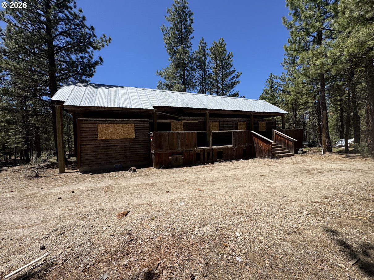 main property photo 22
