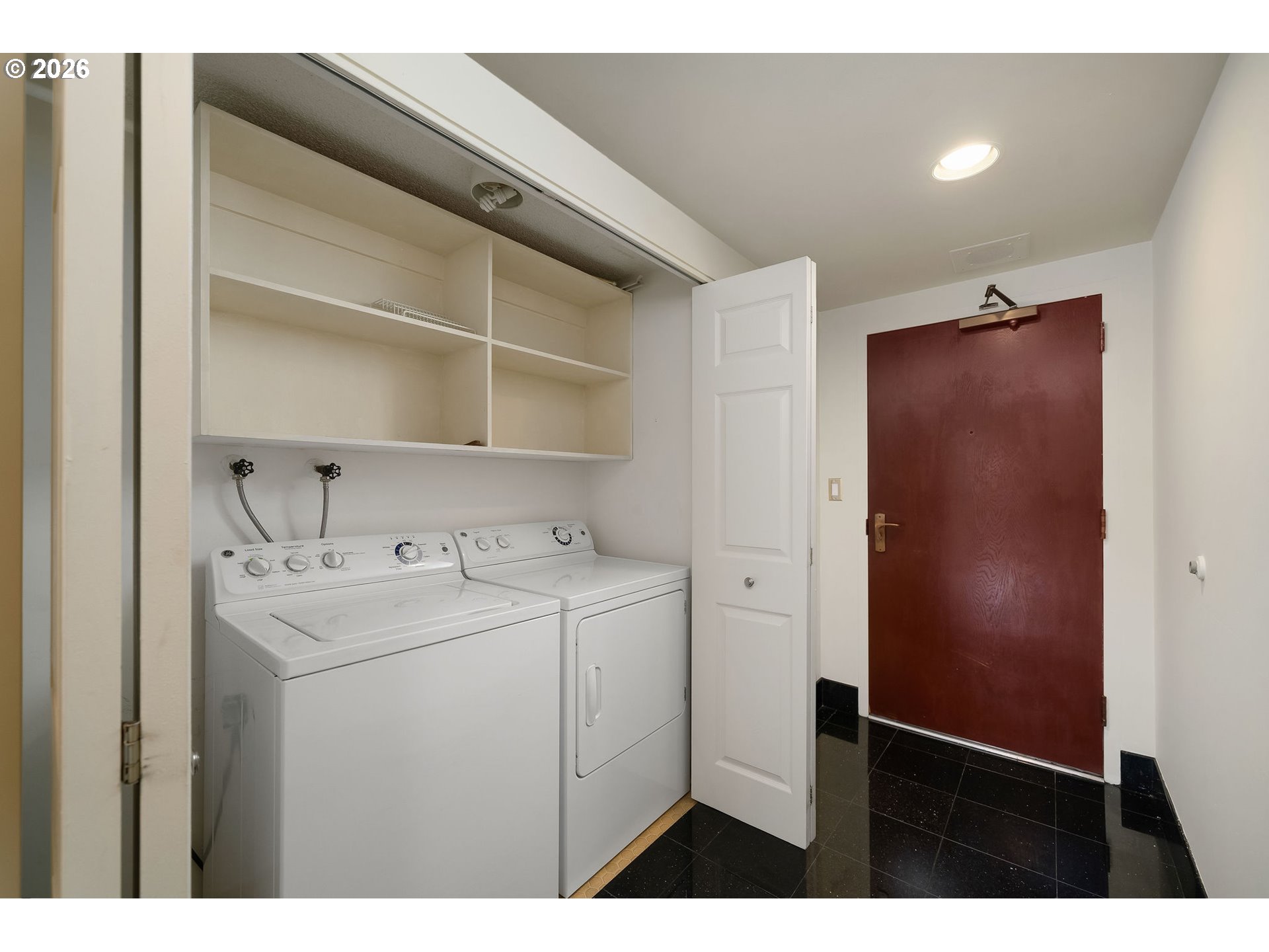 property viewer photo 11