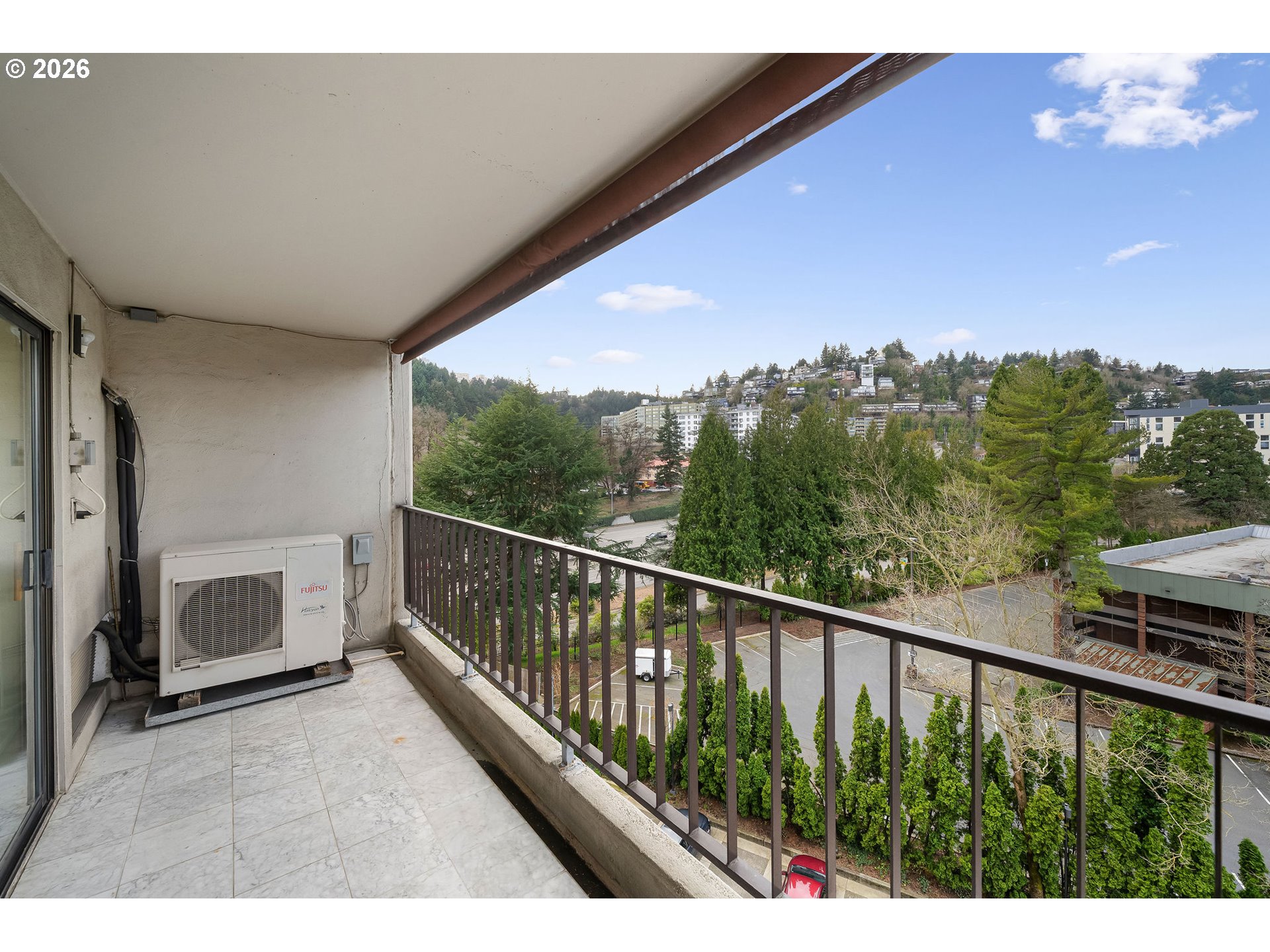 property viewer photo 23