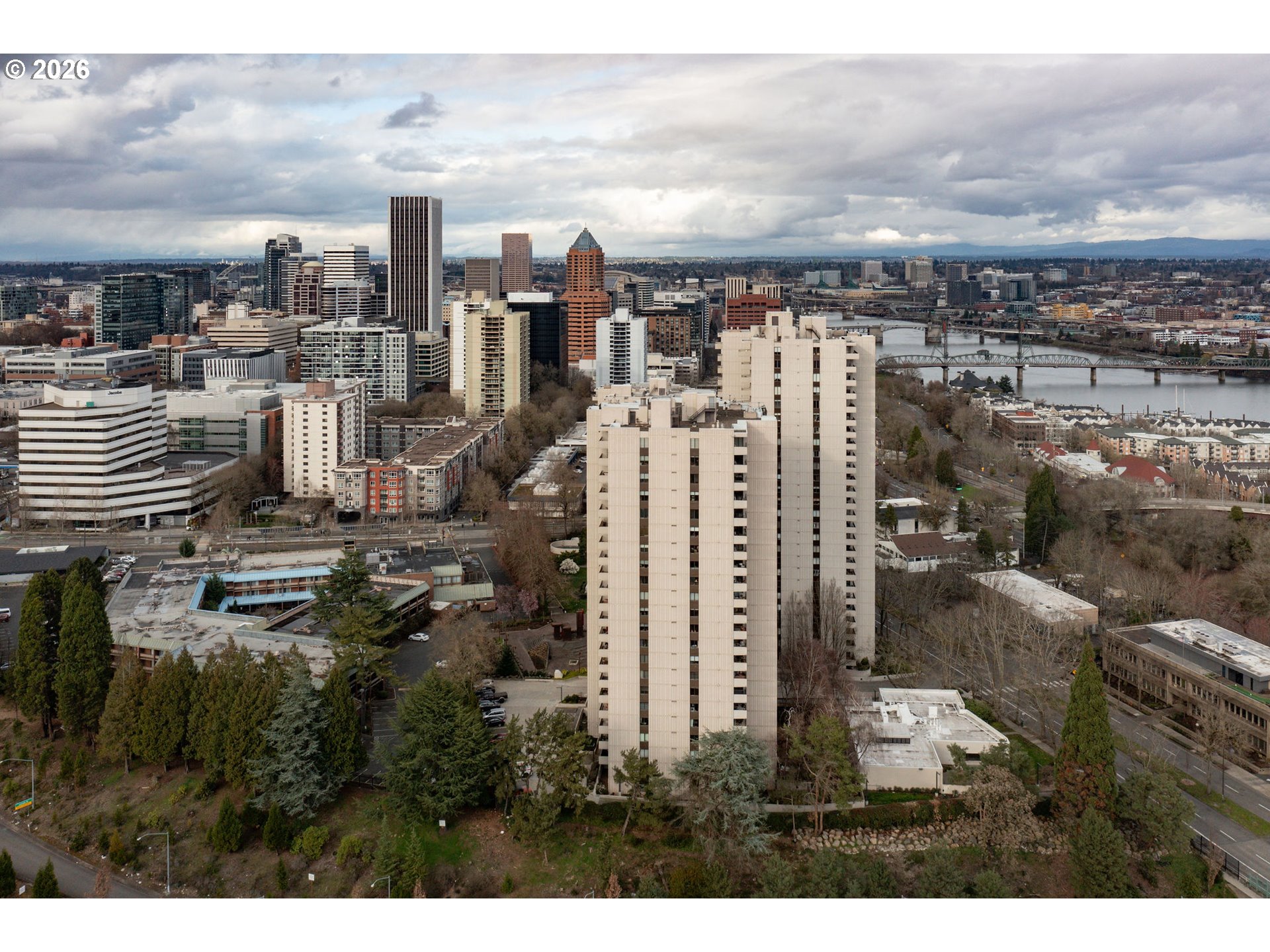 property viewer photo 35