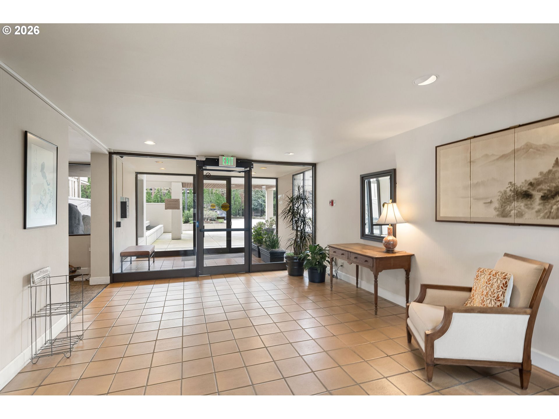 property viewer photo 6