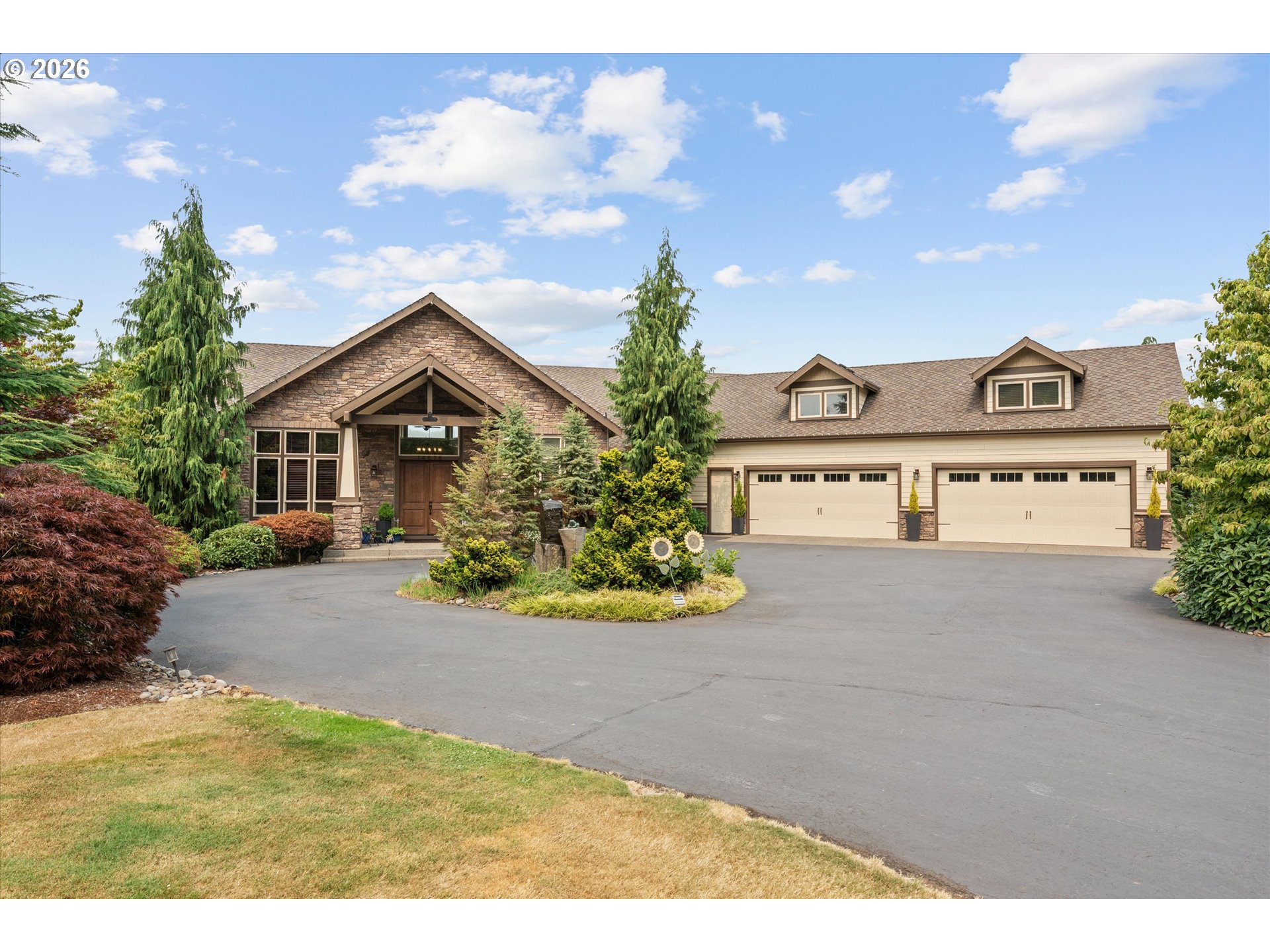 main property photo 0