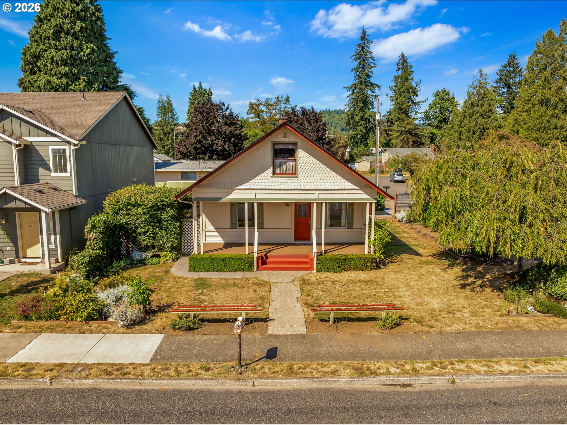 main property photo 39