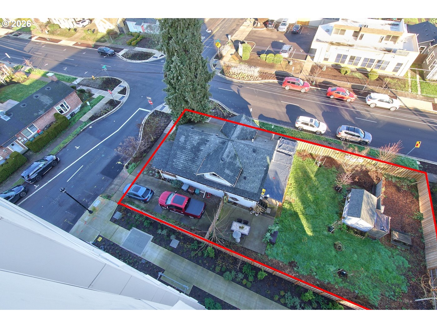 main property photo 31