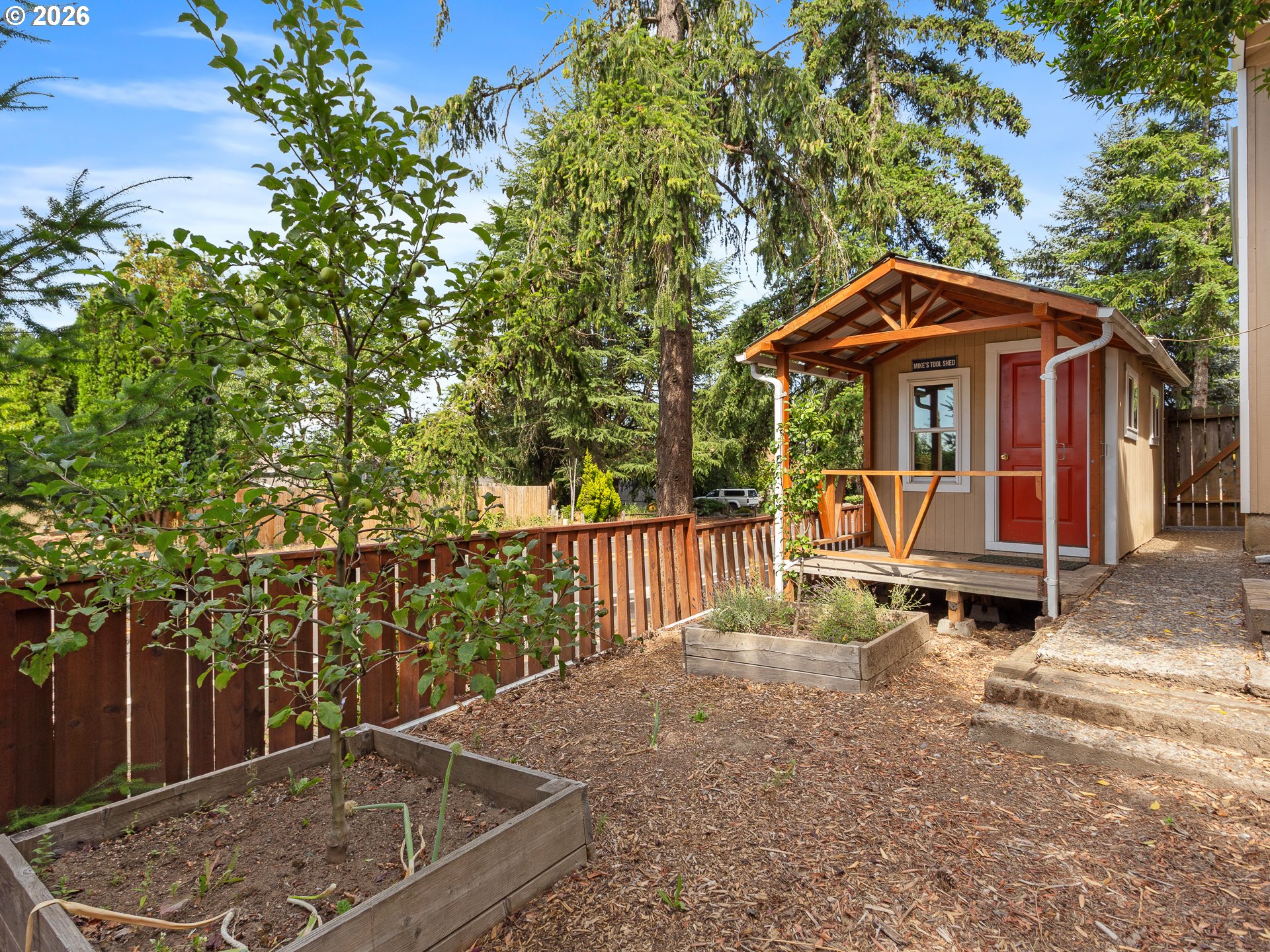 main property photo 43