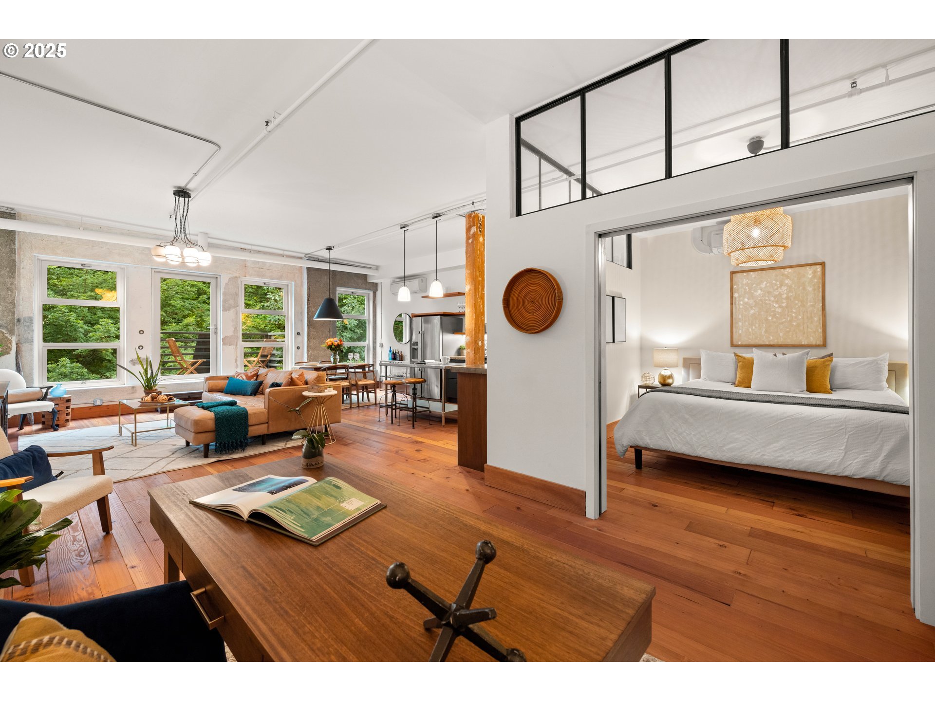 property viewer photo 10