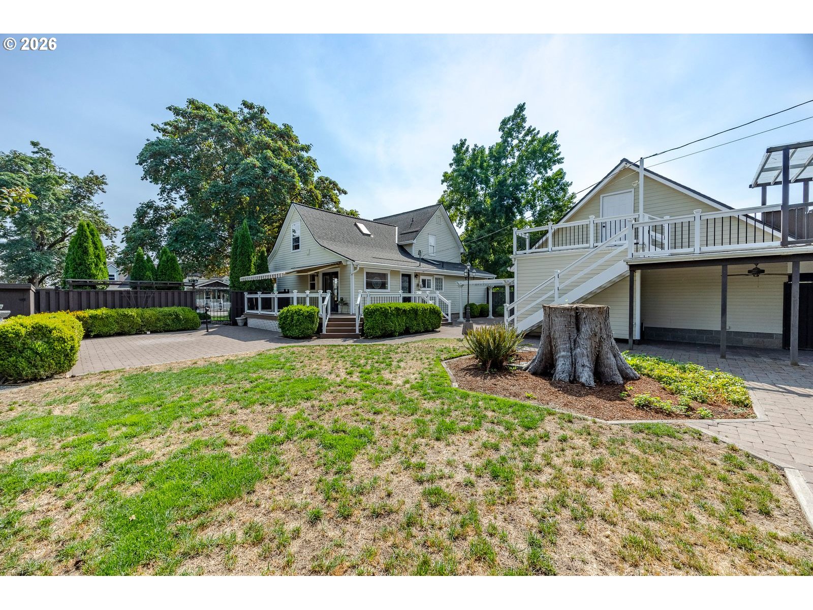 main property photo 42