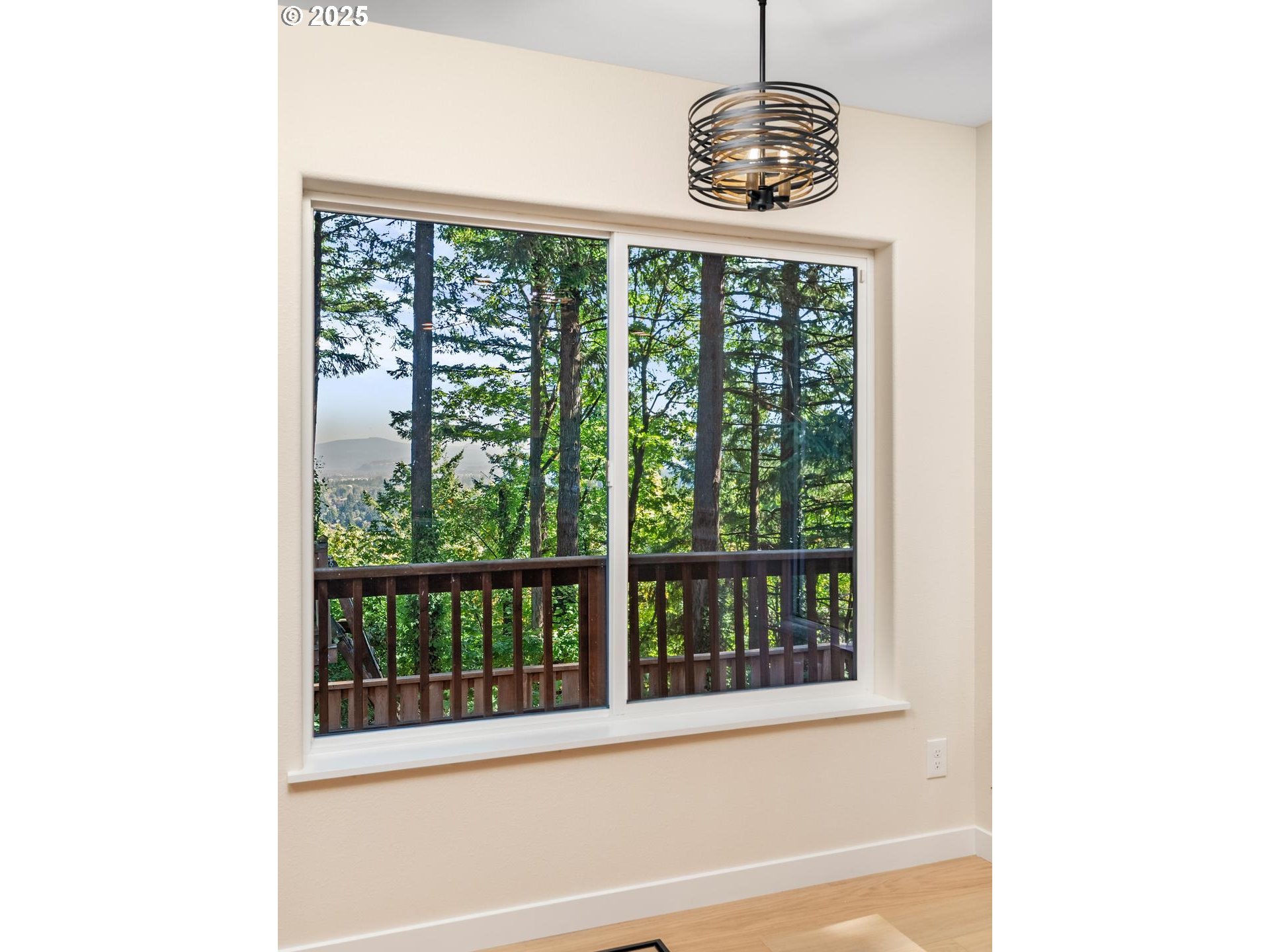 property viewer photo 16