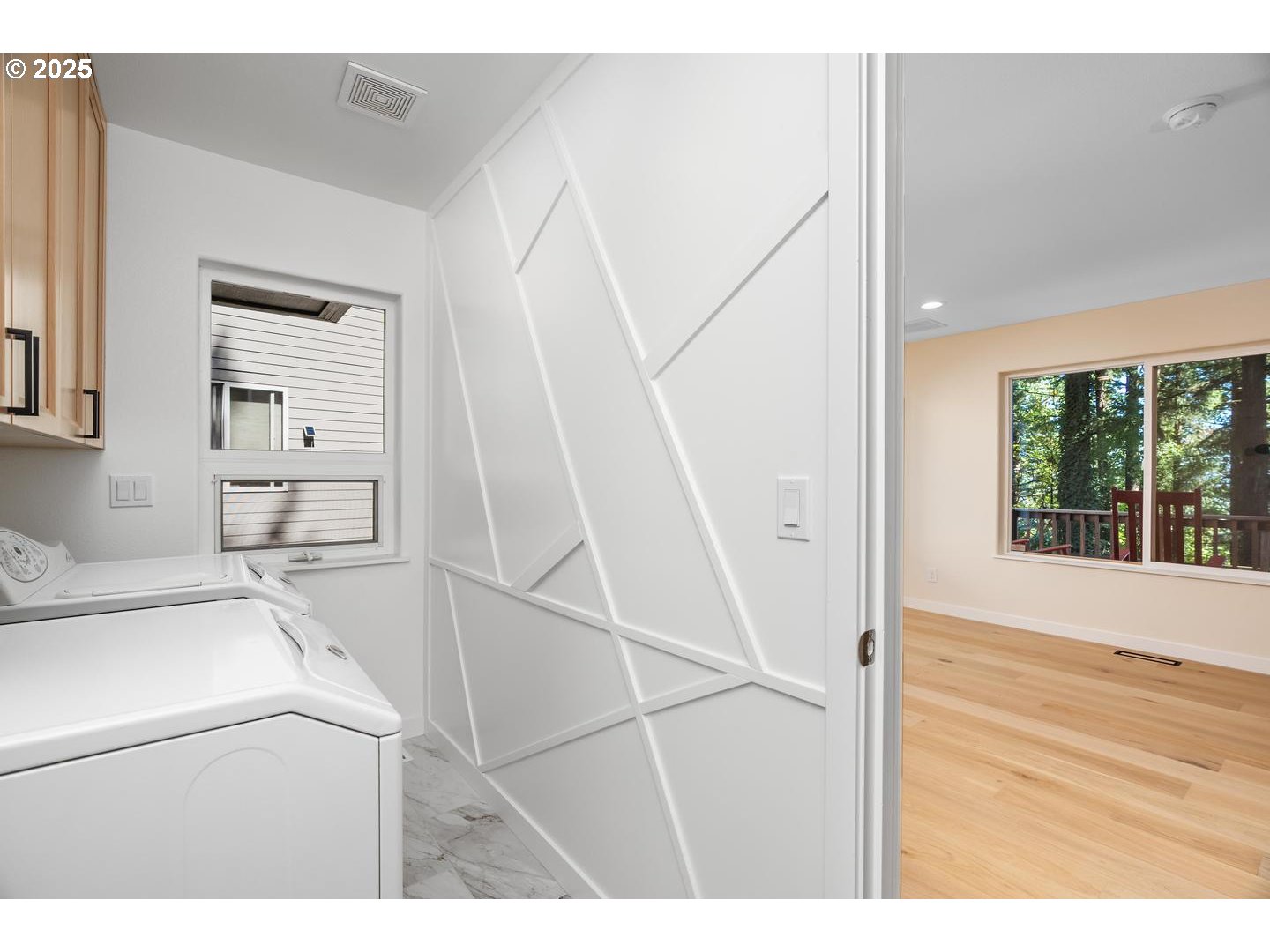 property viewer photo 21