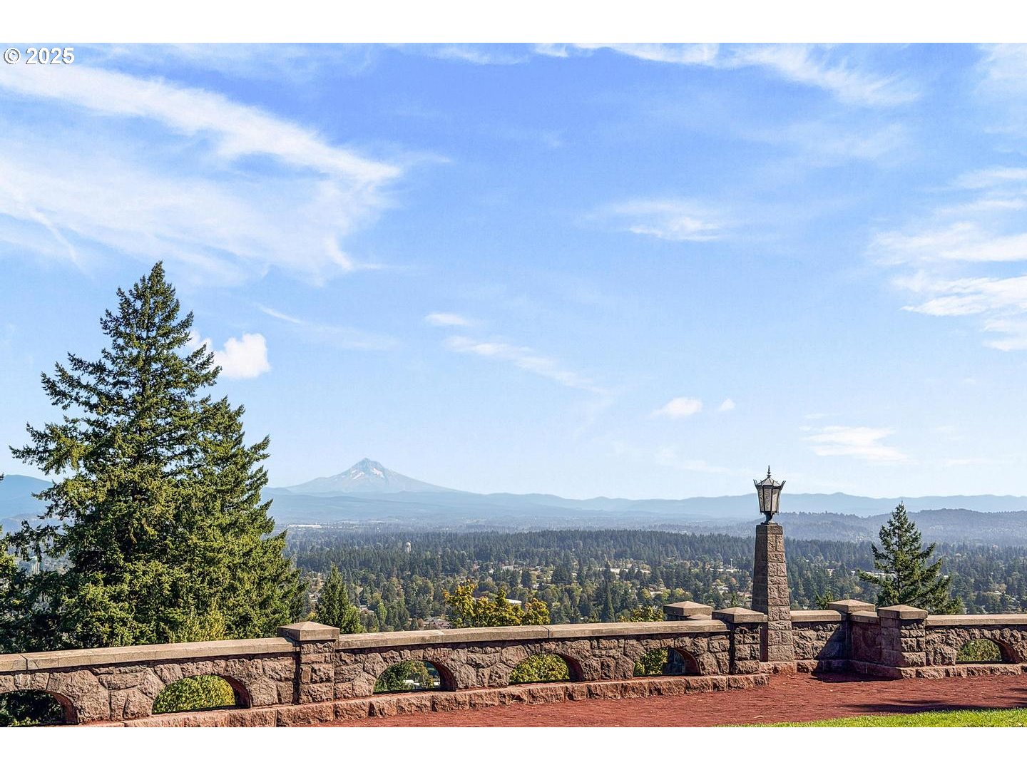 property viewer photo 45