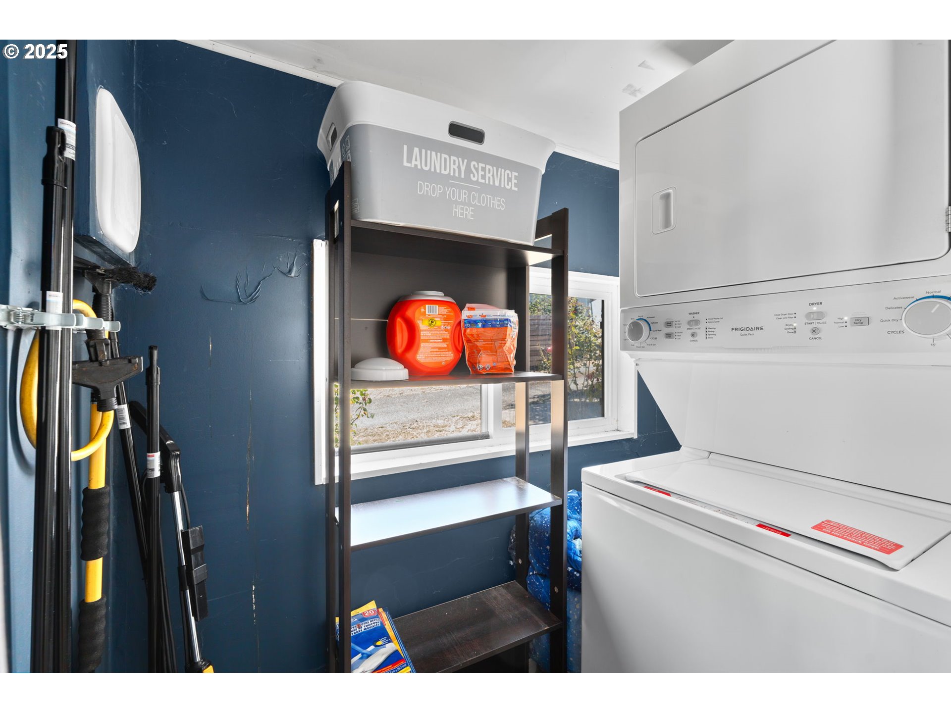 property viewer photo 12