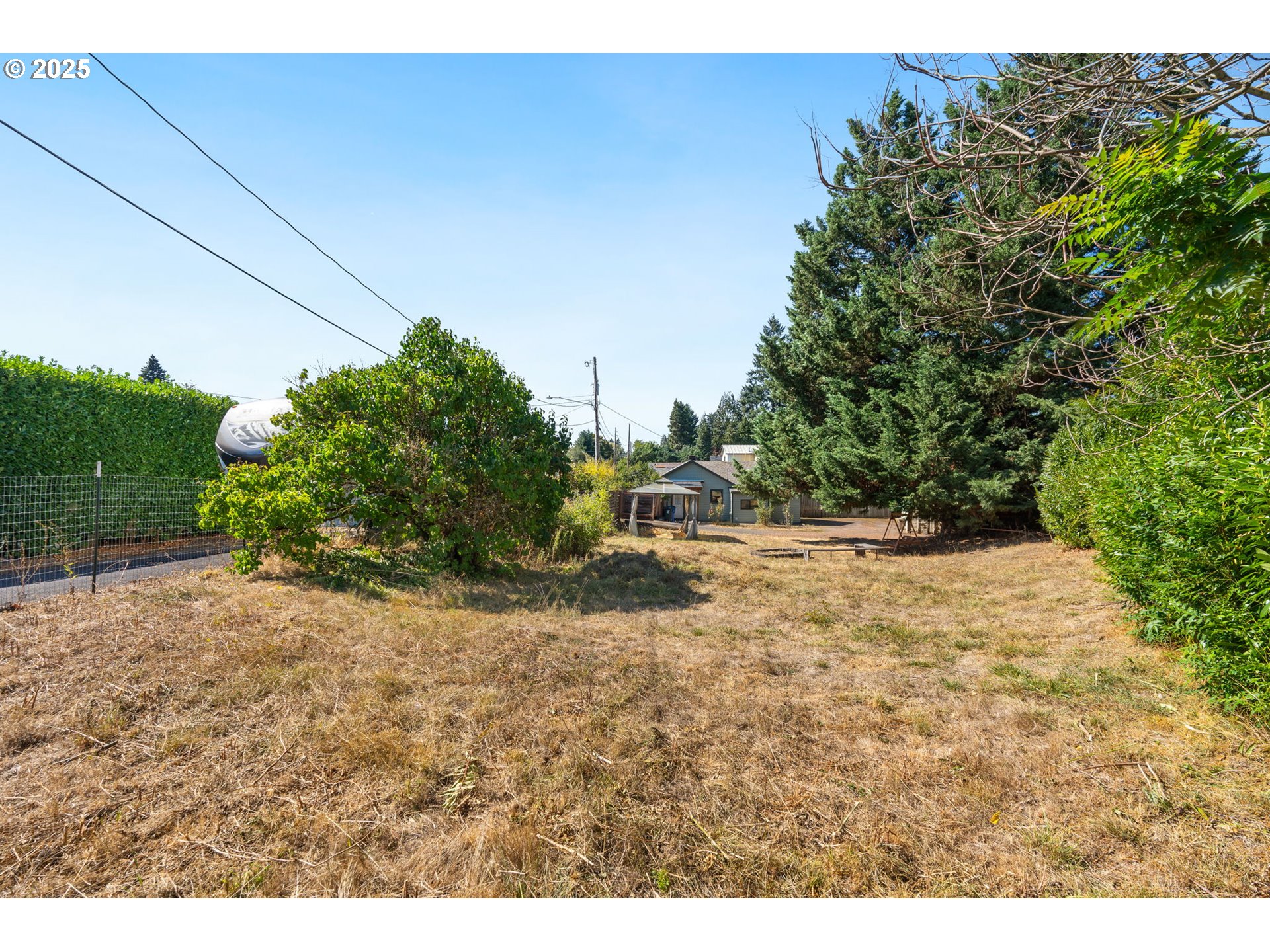 property viewer photo 15