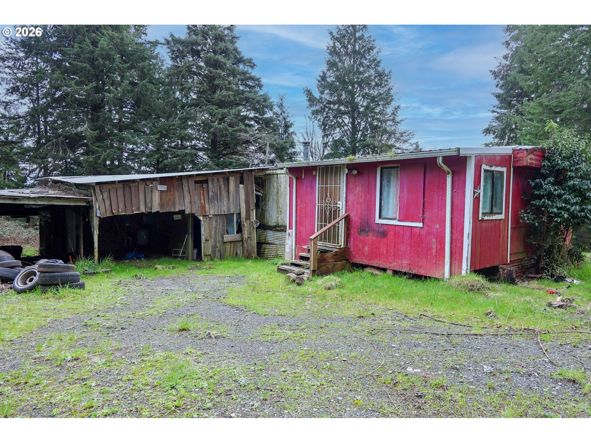 main property photo 12