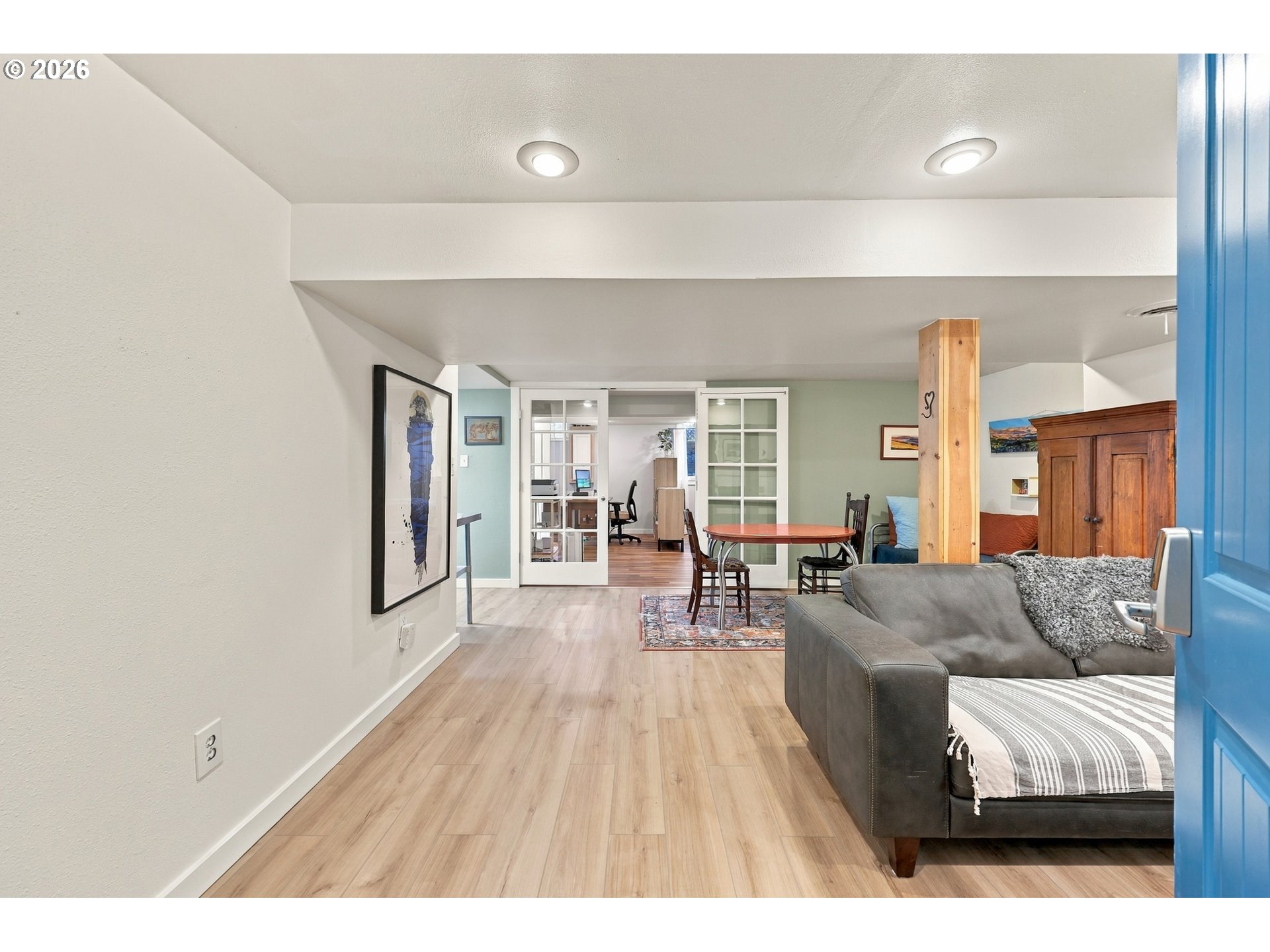 main property photo 19