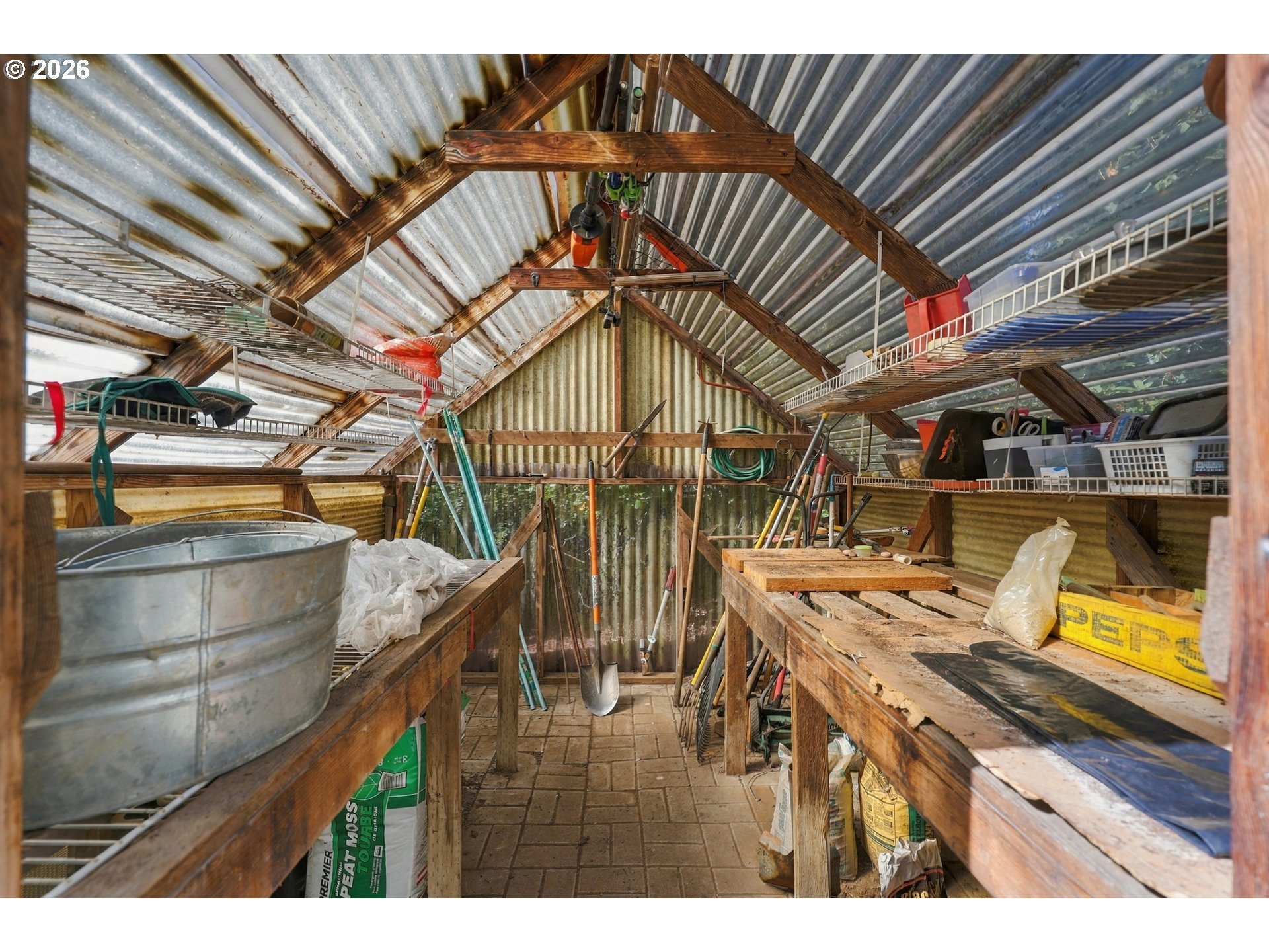 main property photo 40