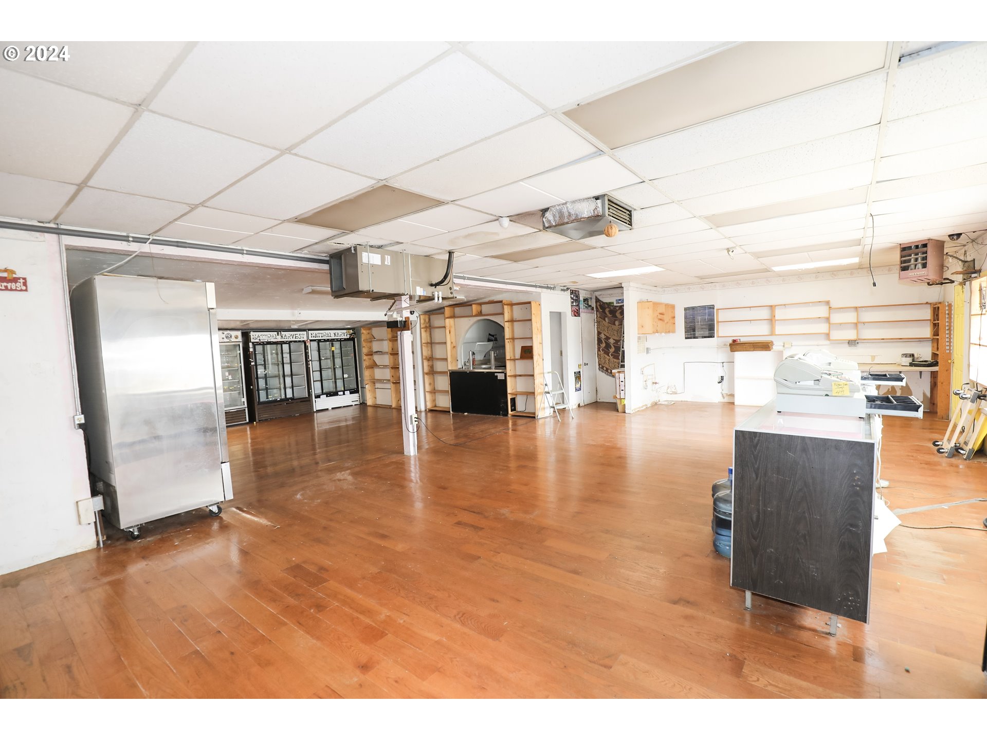 main property photo 7