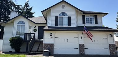 image of property with 3 Bed | 2 Bath | 1,626 Sqft
