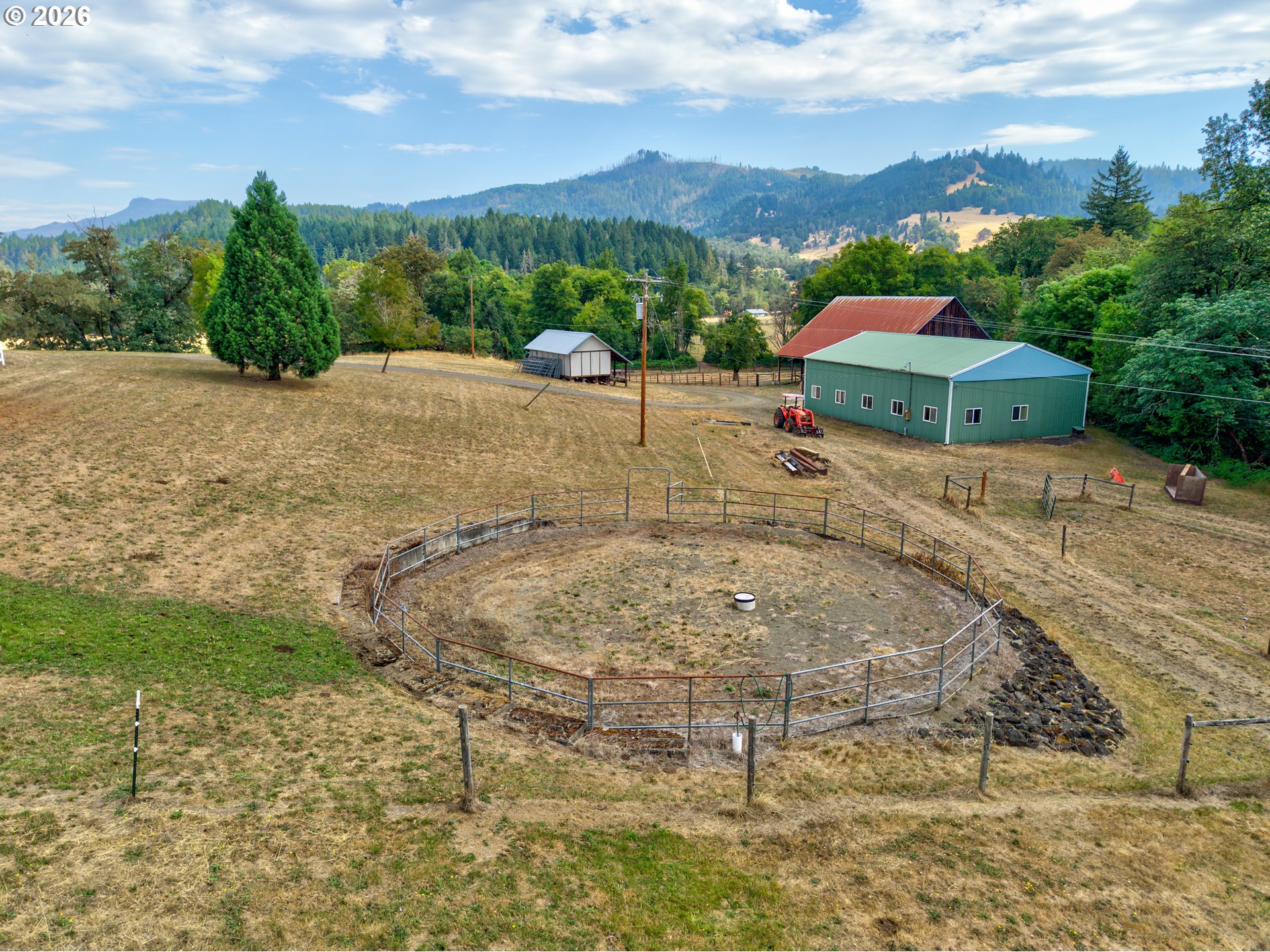 main property photo 17