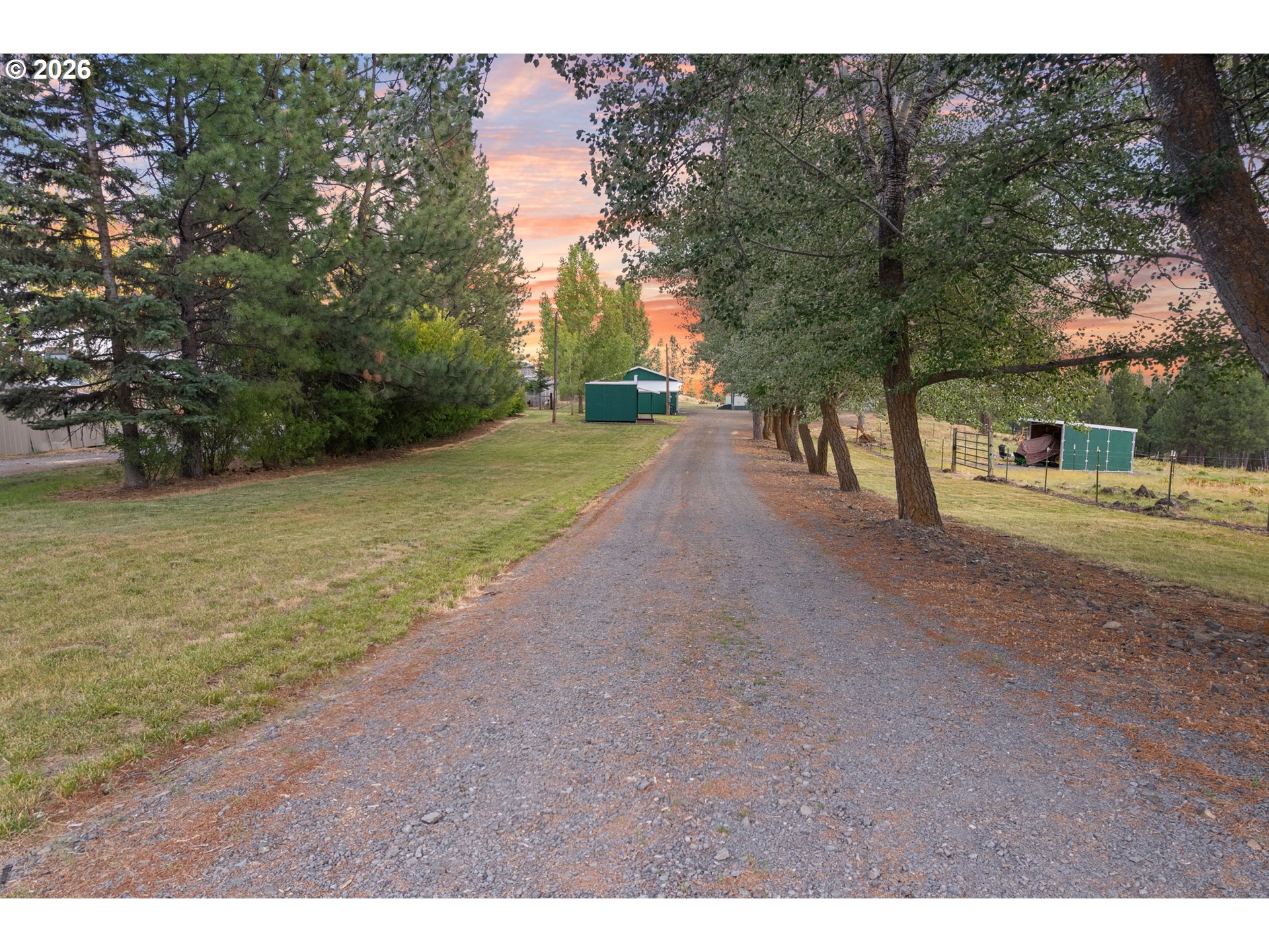 main property photo 27