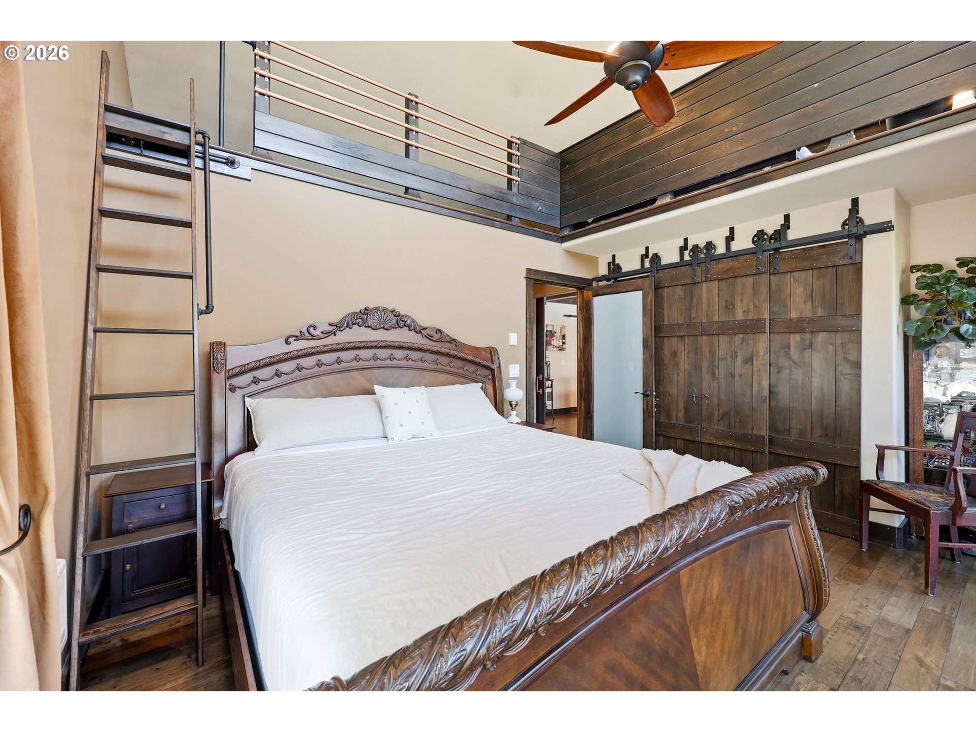 main property photo 20