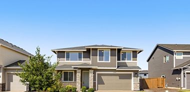 image of property with 4 Bed | 2 Bath | 2,696 Sqft