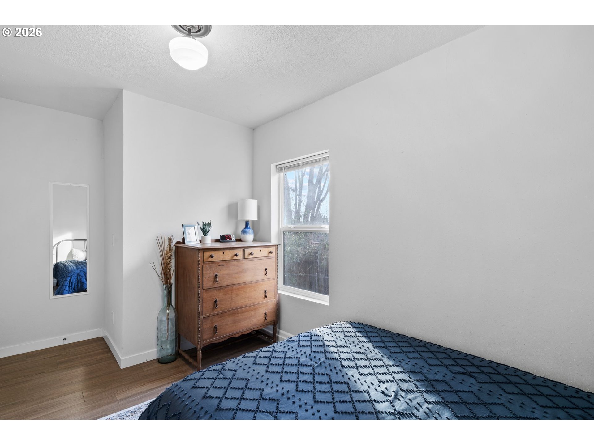 property viewer photo 23