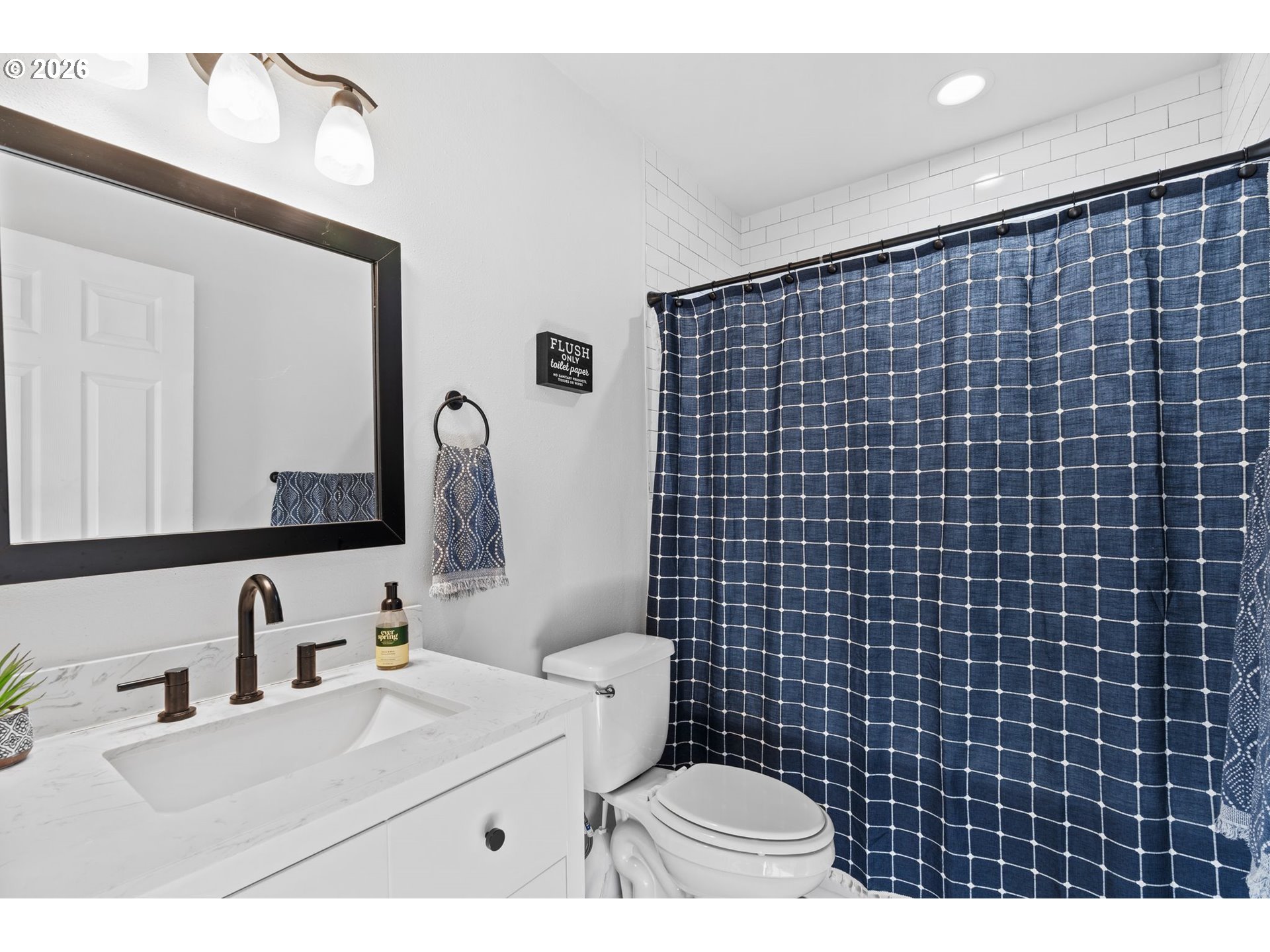 property viewer photo 24