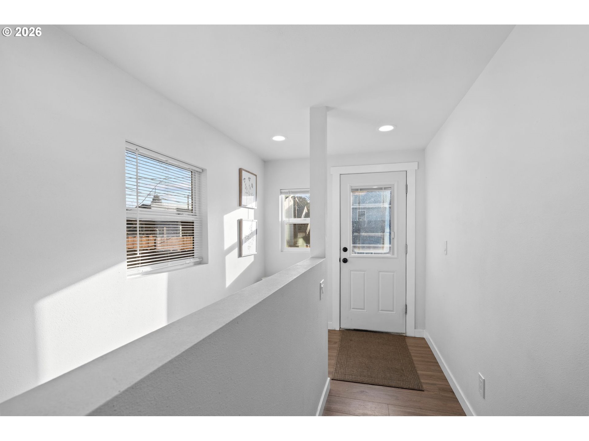 property viewer photo 25