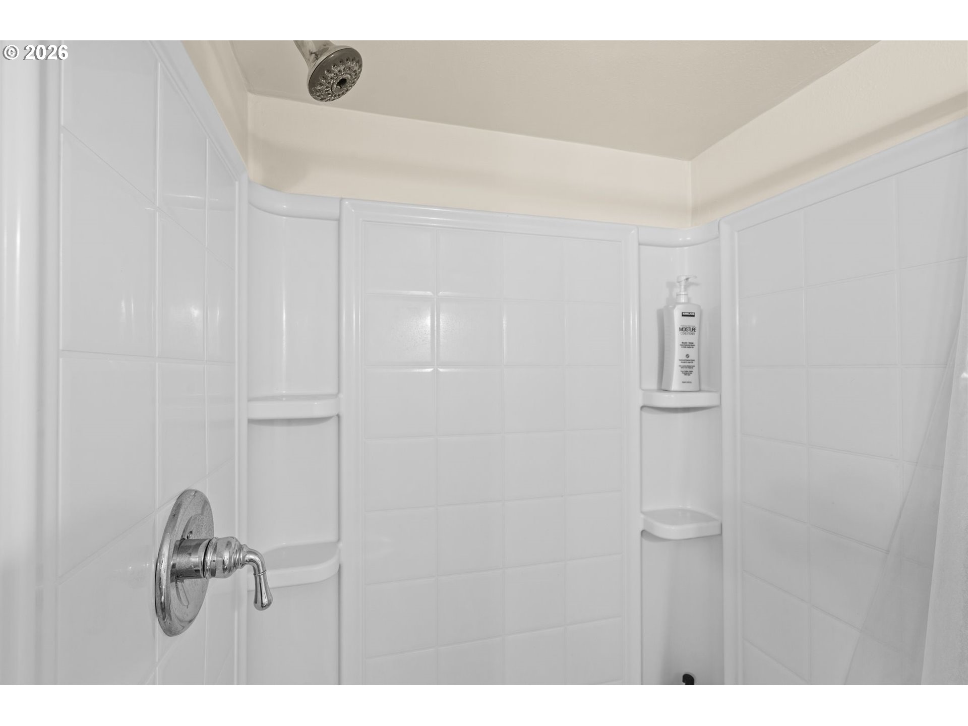 property viewer photo 31
