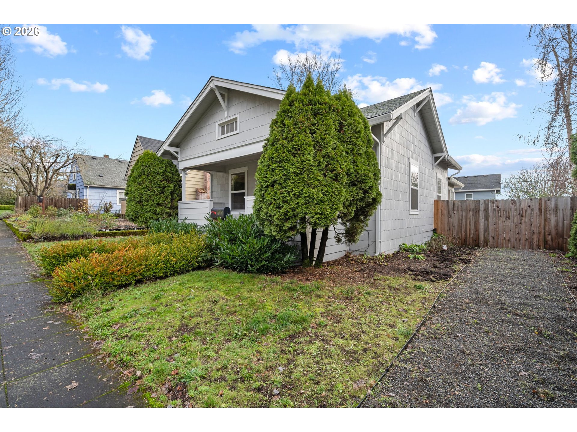 property viewer photo 40