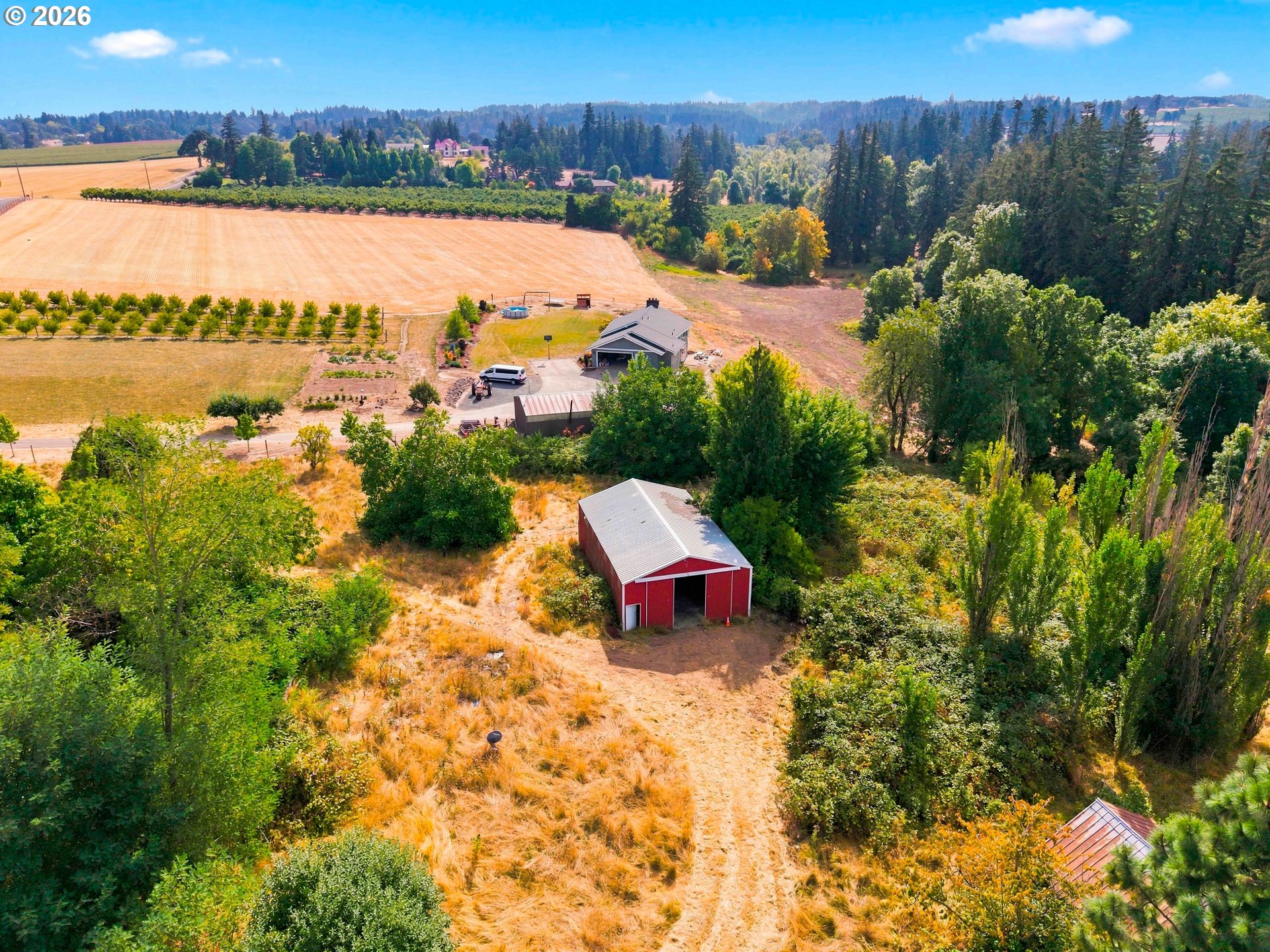 main property photo 25