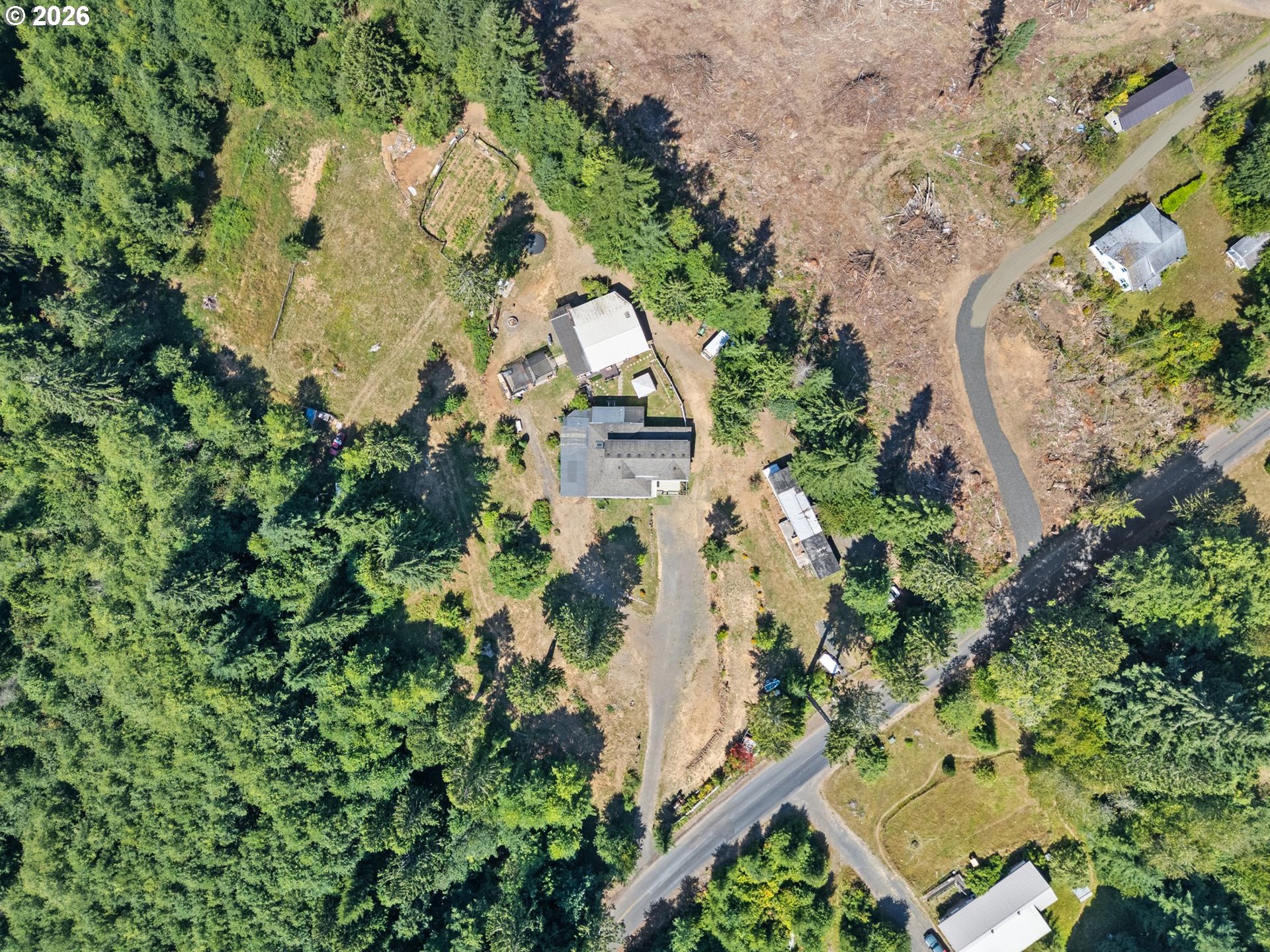 main property photo 43