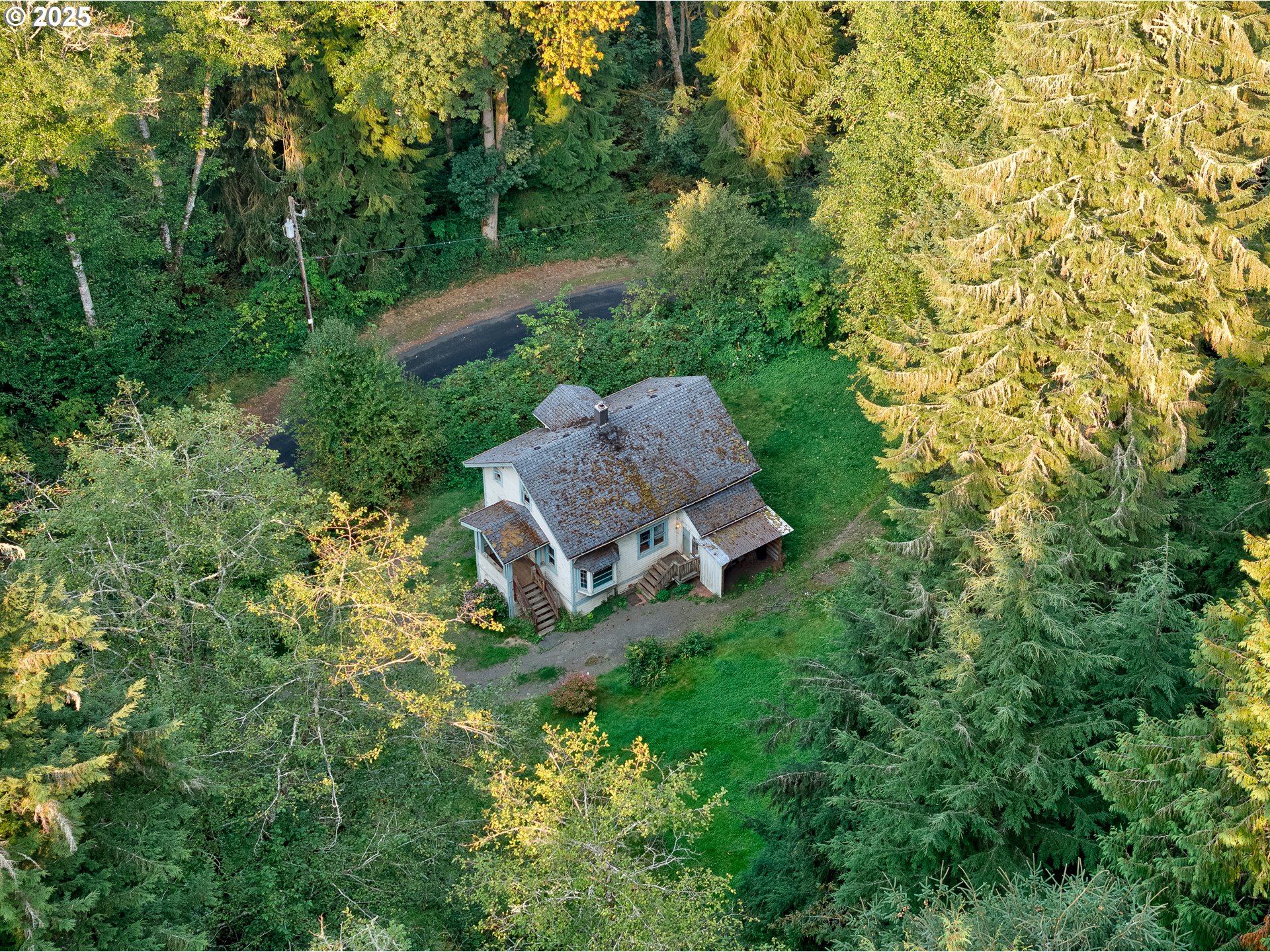 main property photo 2