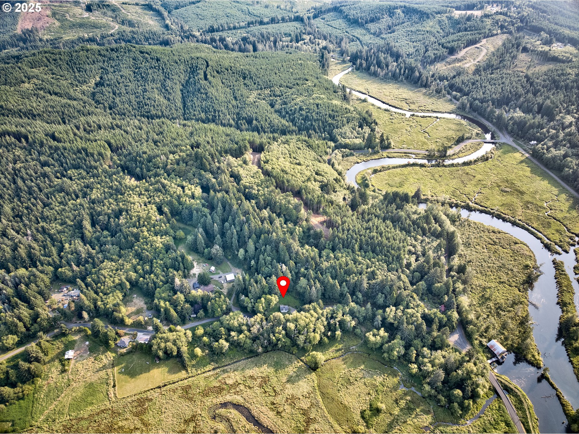 main property photo 30