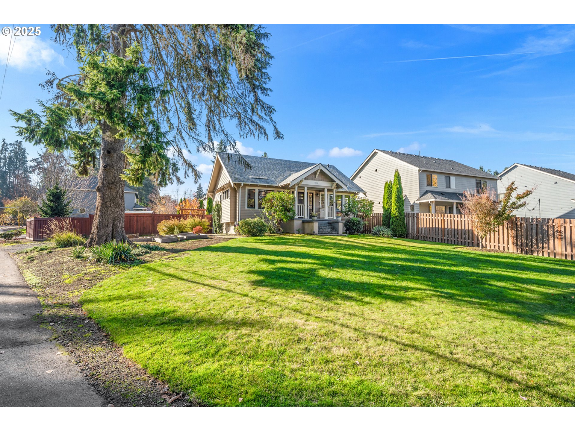 property viewer photo 38