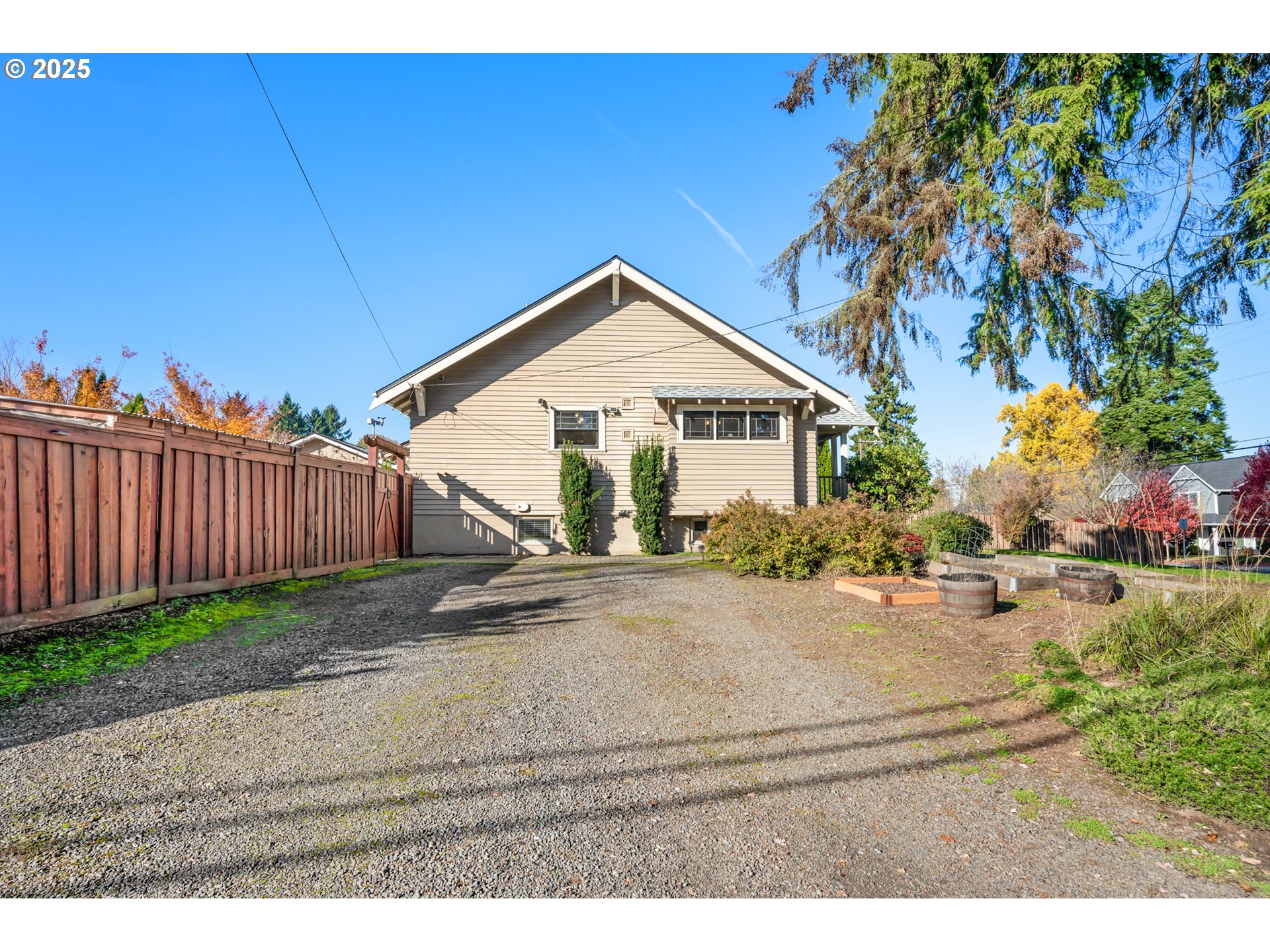 property viewer photo 39