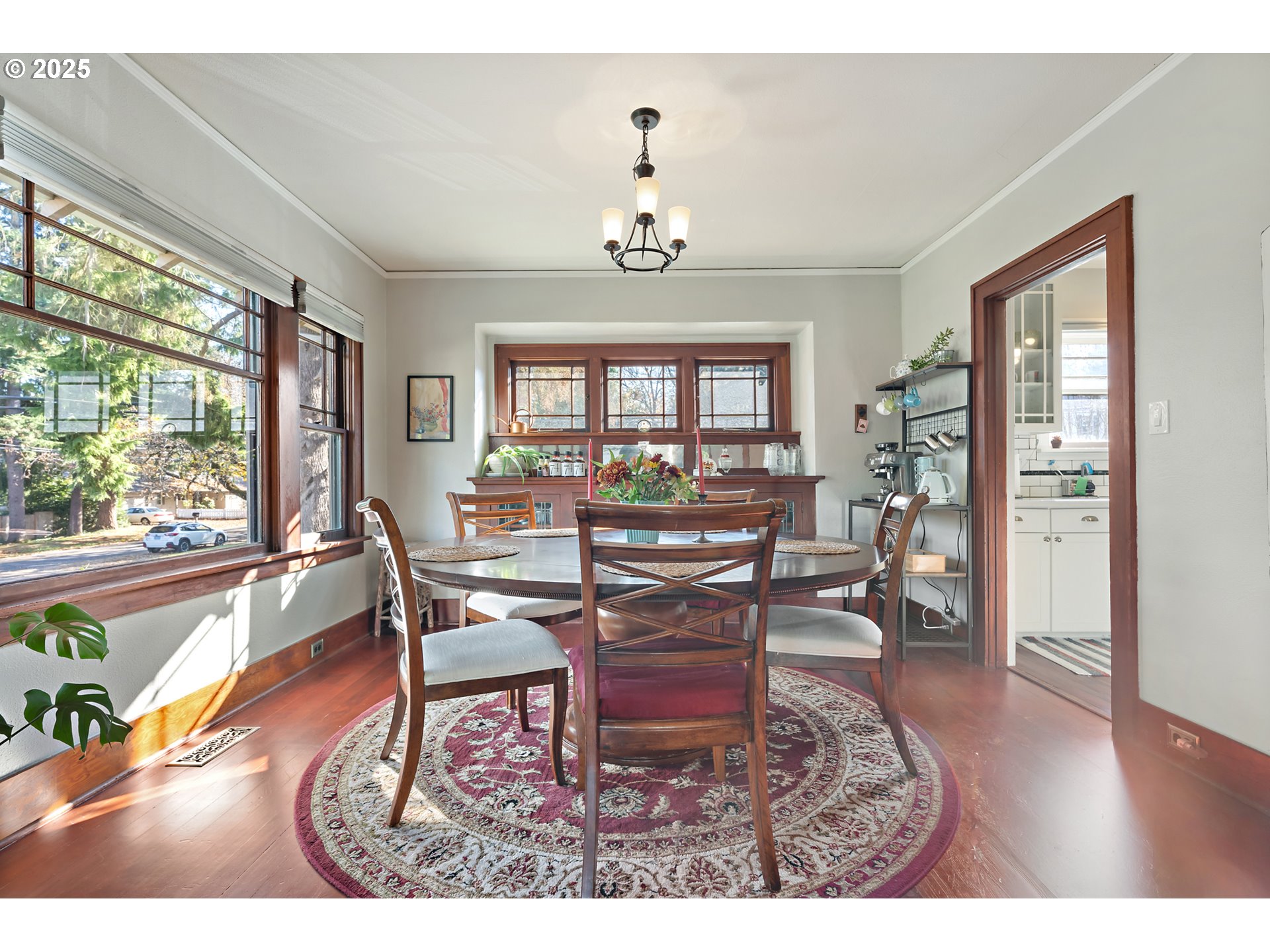 property viewer photo 8