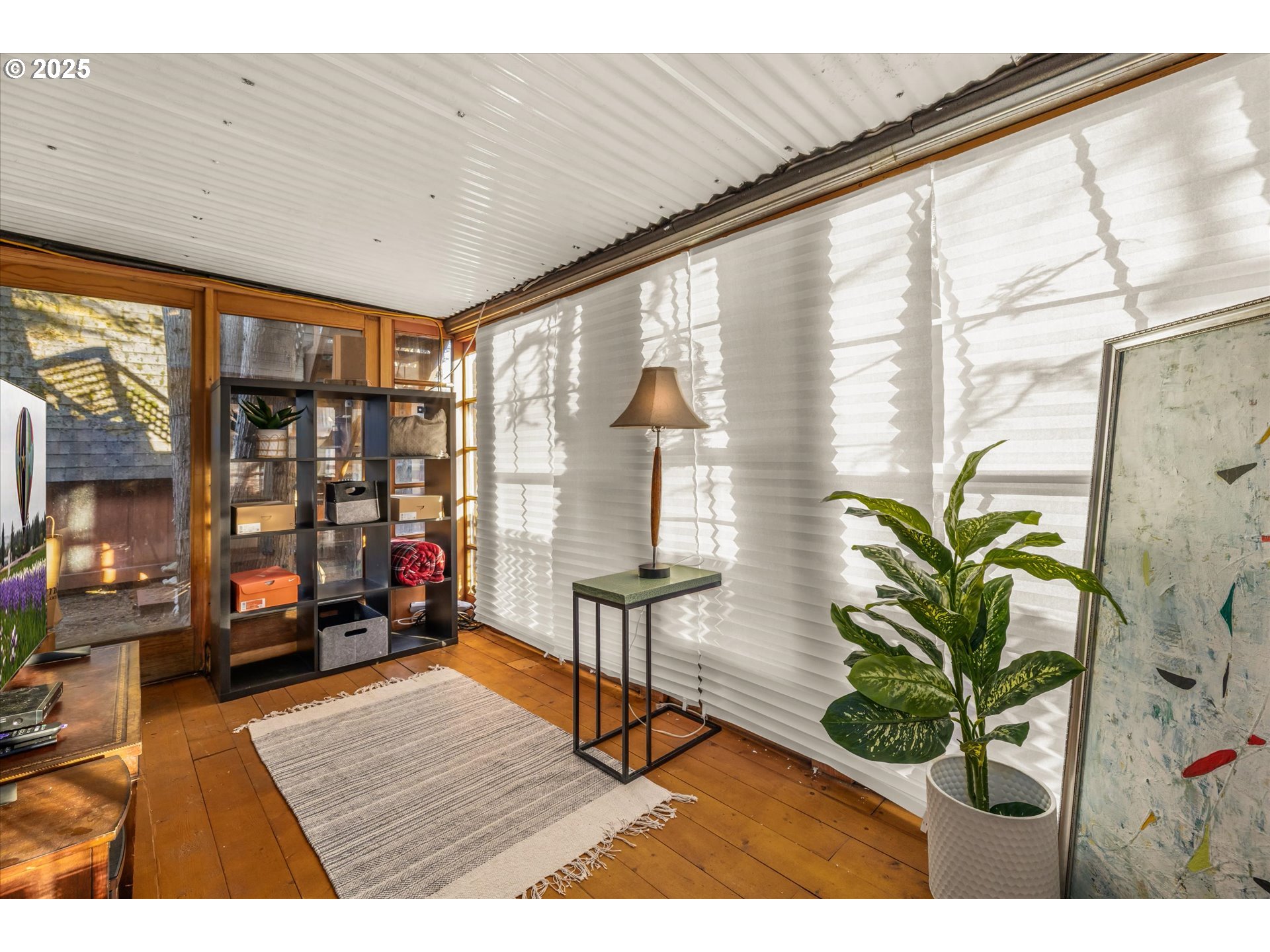 property viewer photo 13