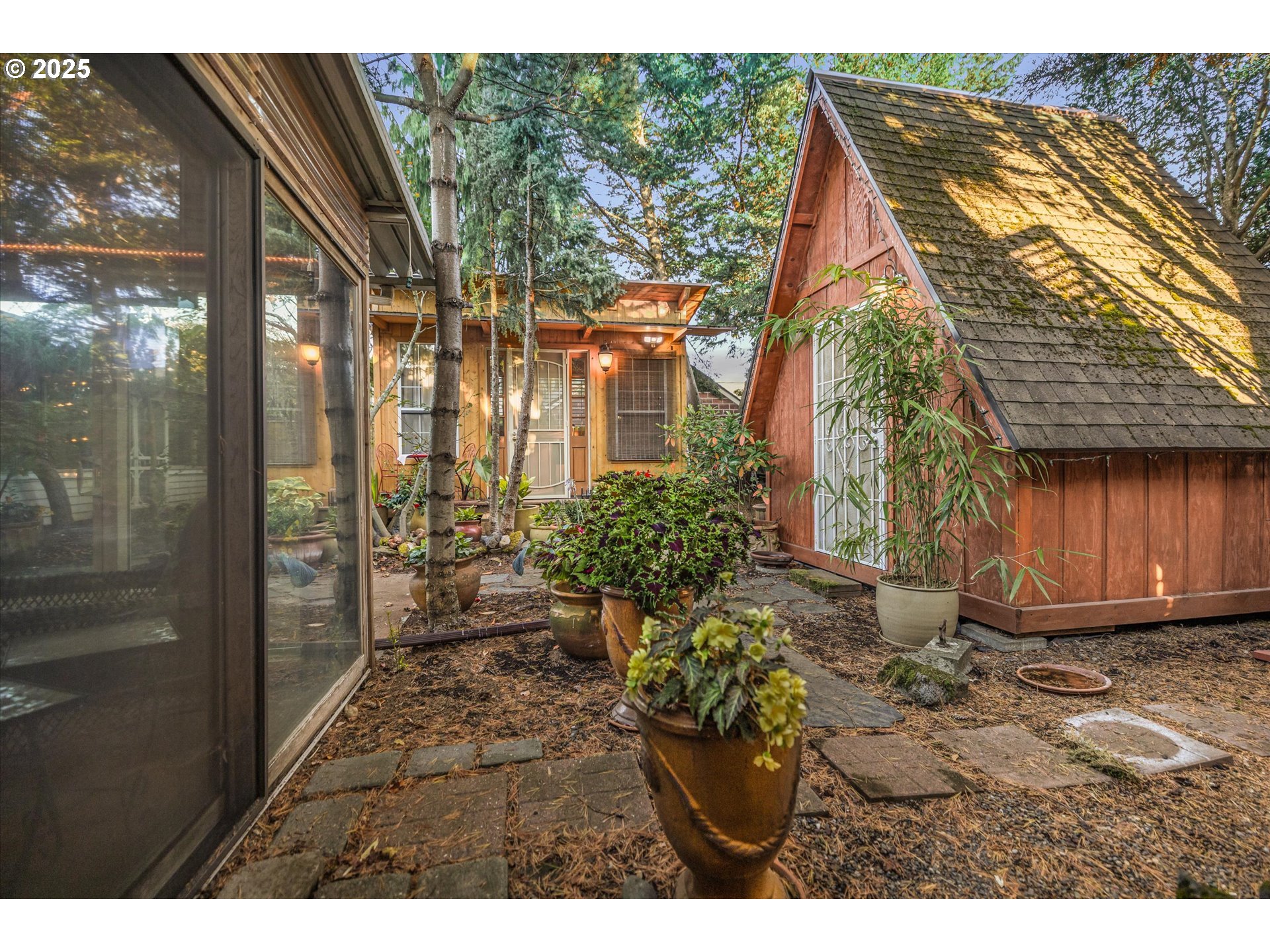 property viewer photo 32